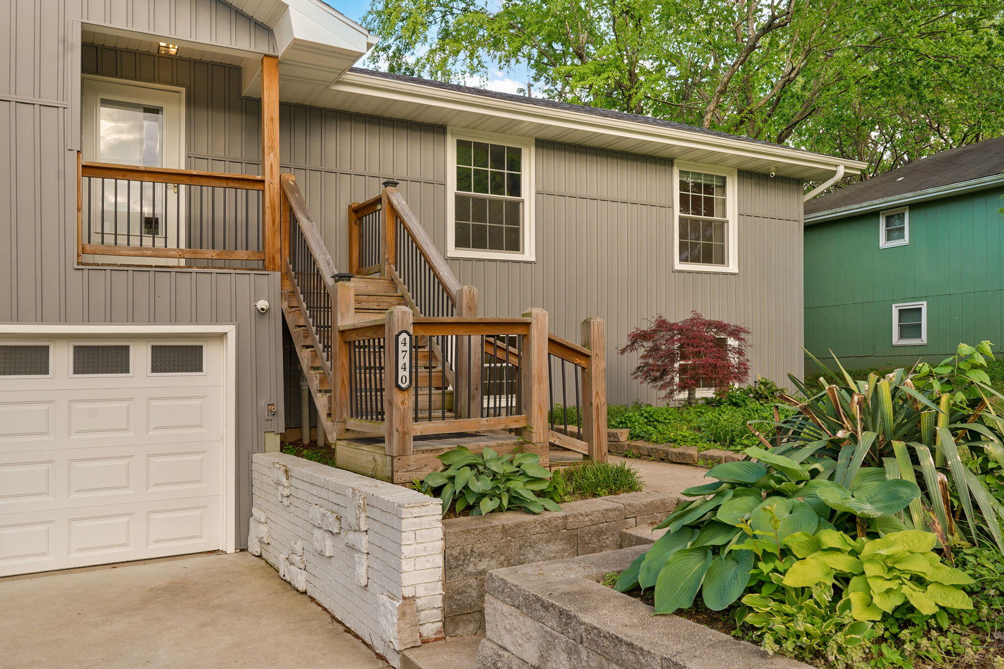 4740 South Glenn Avenue Property Photo 3