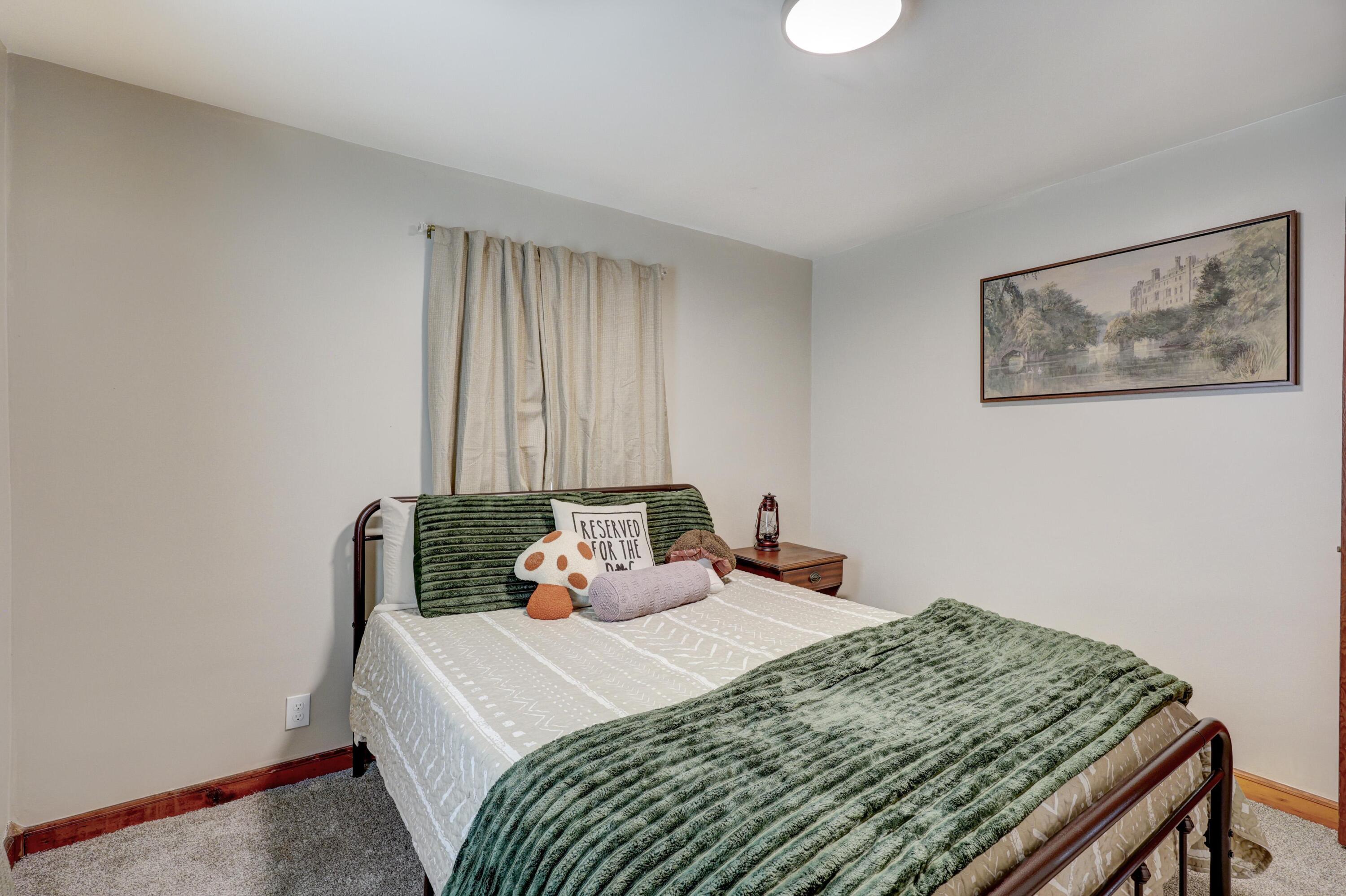 311 South Park Avenue Property Photo 25