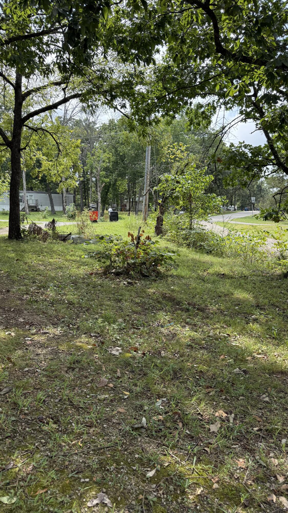 381 Mill Hollow Road Property Photo 3