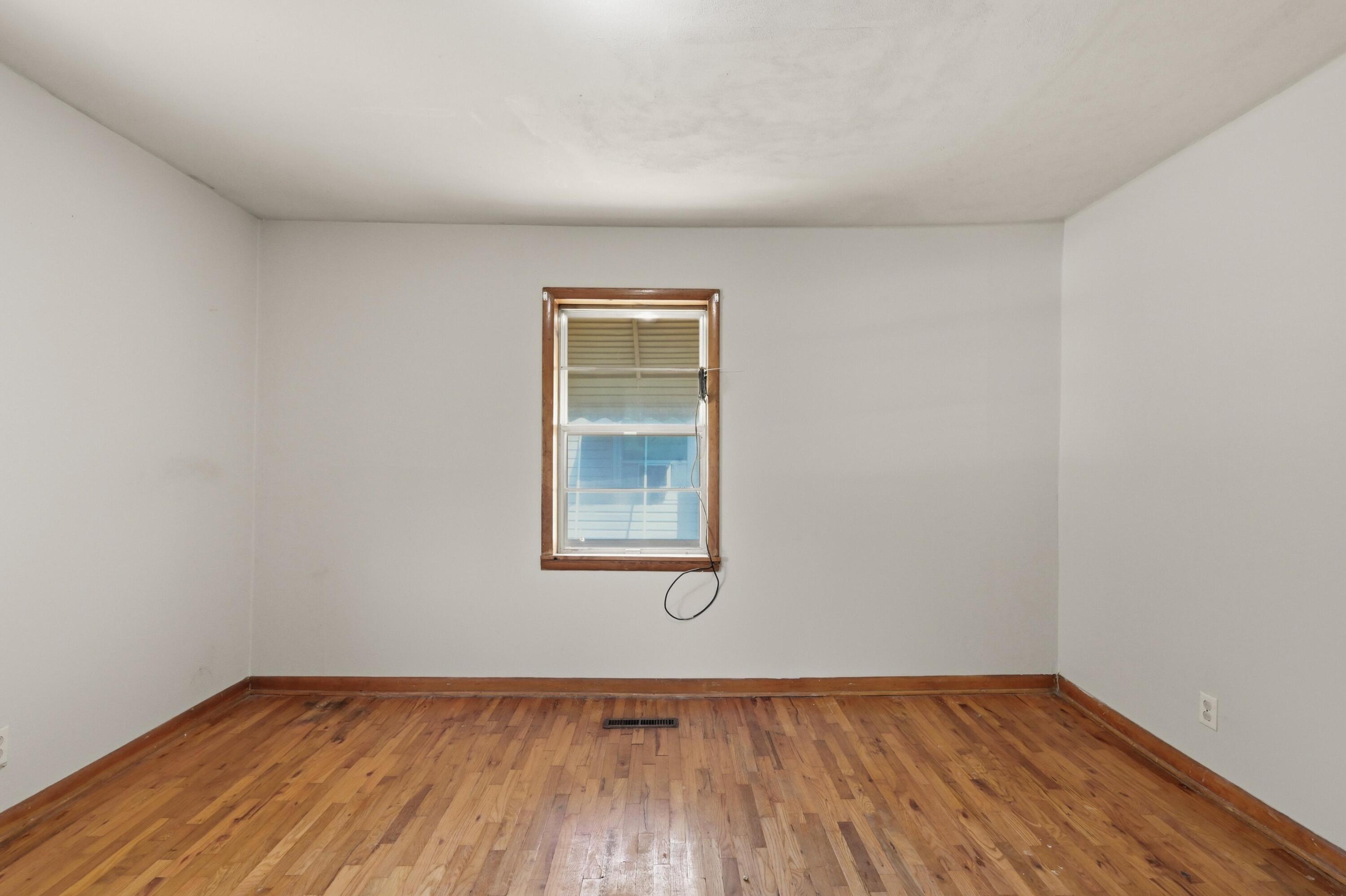 1229 South Monroe Avenue Property Photo 7