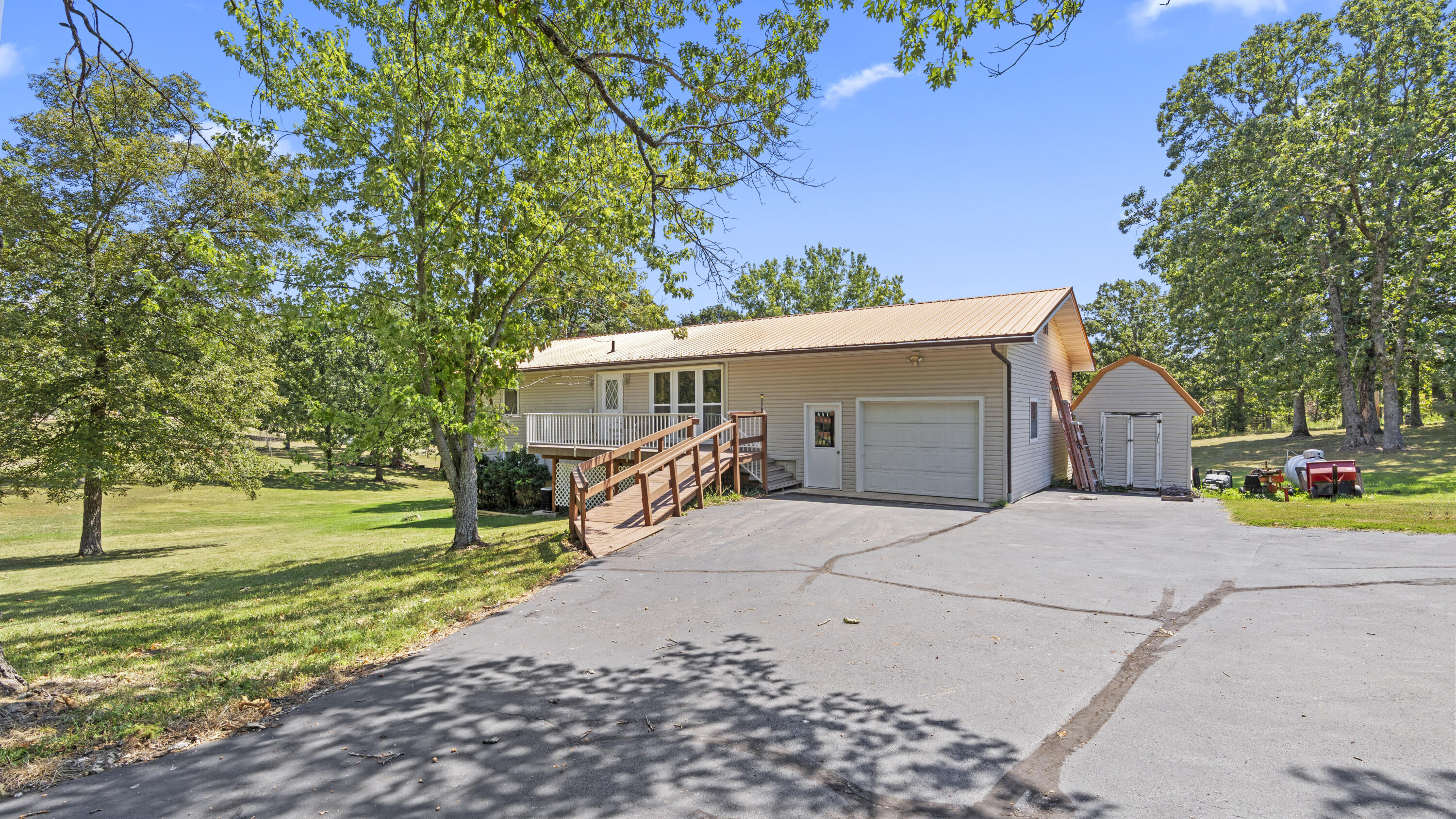 2893 State Hwy V