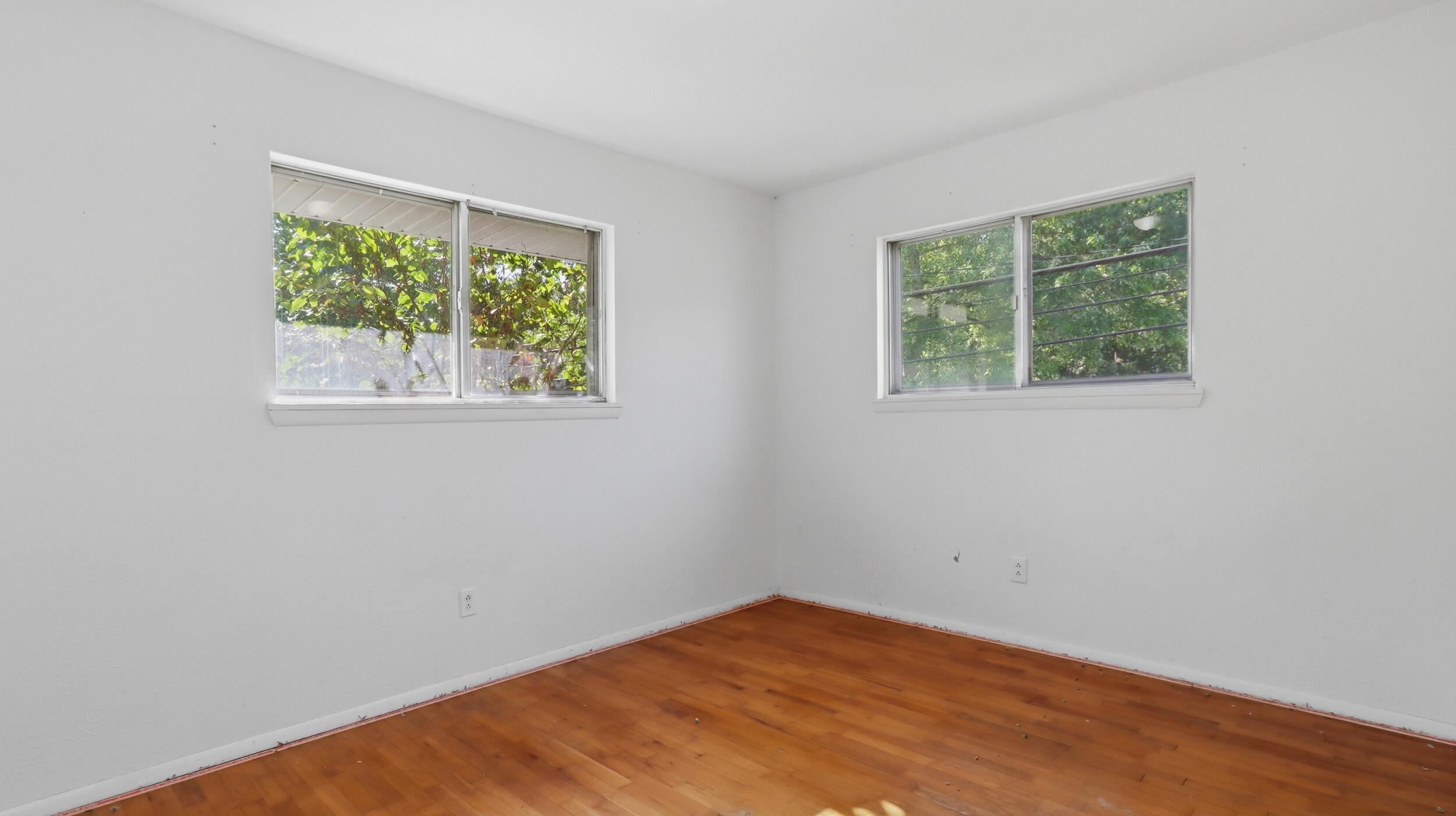218 Pine Street Property Photo 12