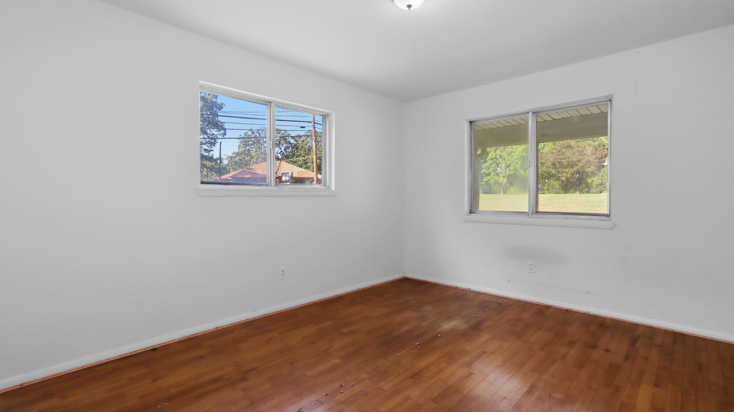 218 Pine Street Property Photo 14