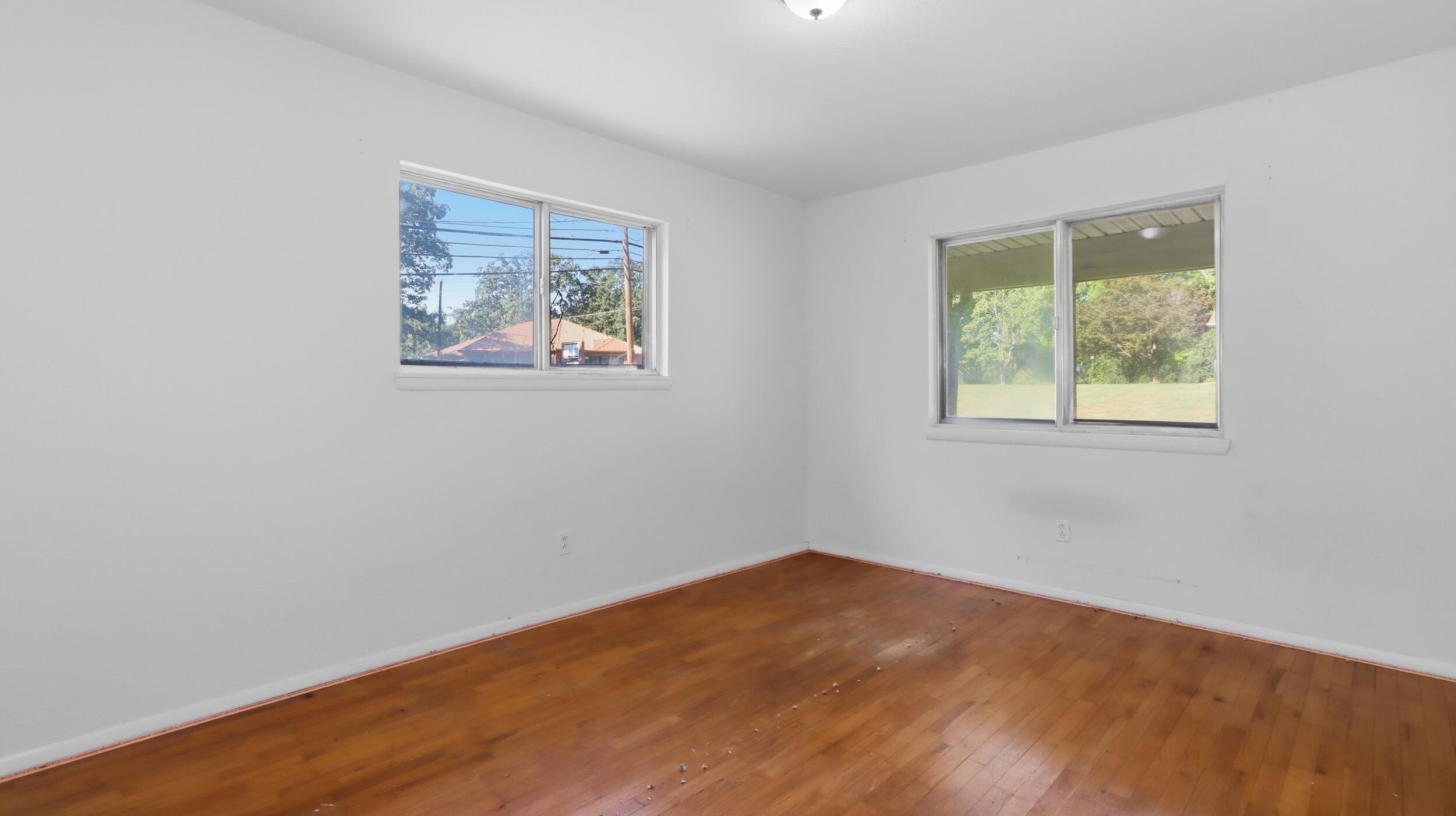 218 Pine Street Property Photo 15