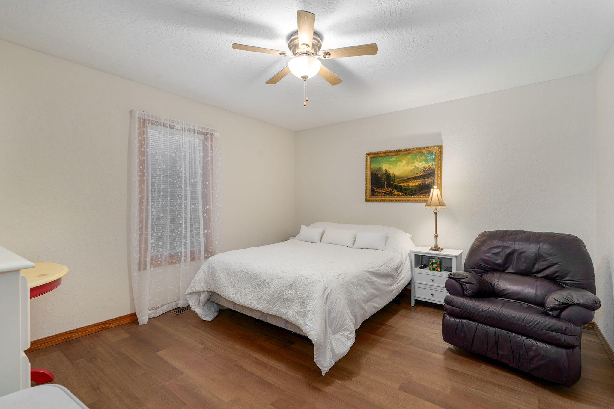 4703 South Kickapoo Avenue Property Photo 12