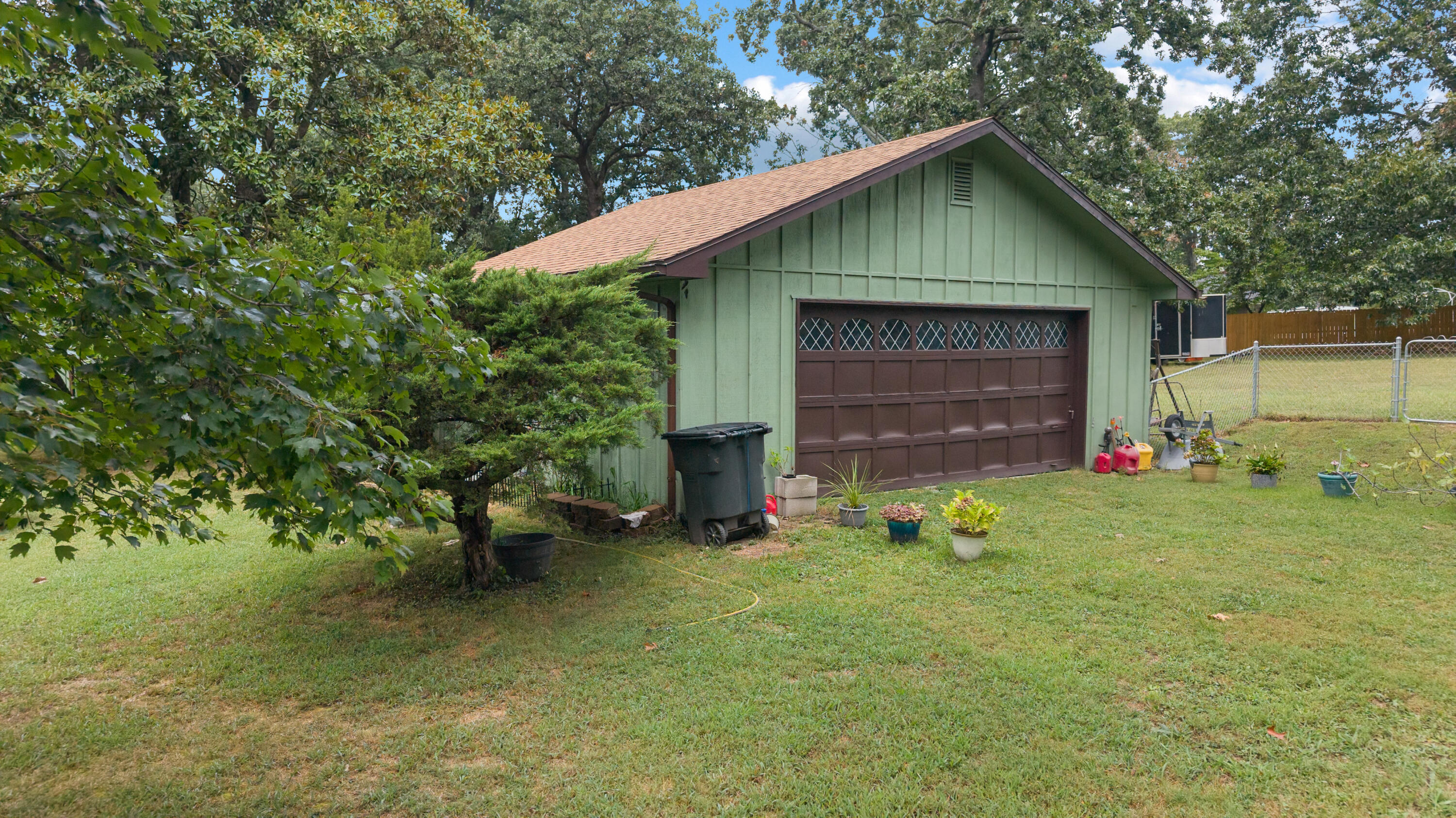 1017 Chinquapin Street Property Photo 7
