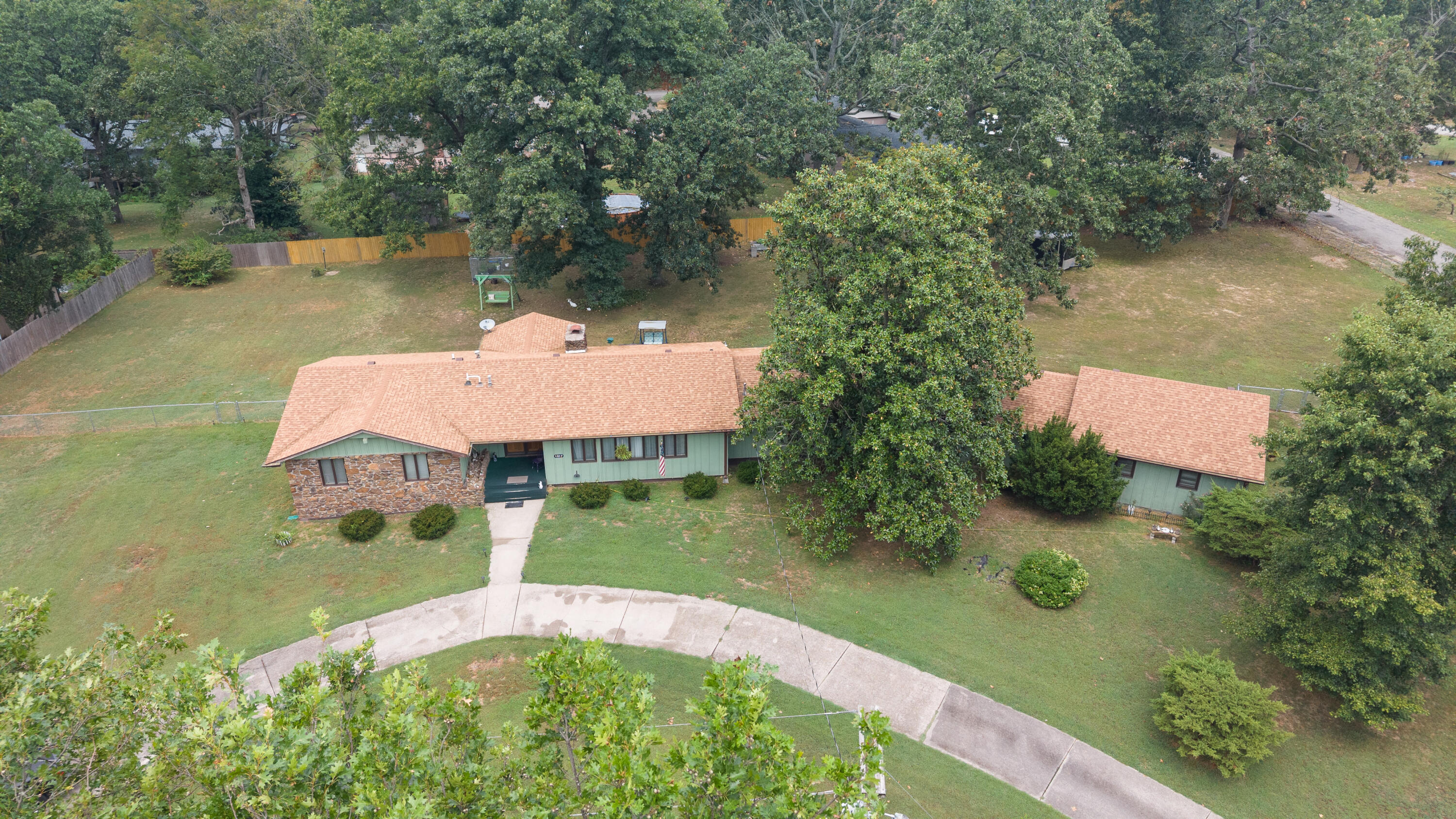 1017 Chinquapin Street Property Photo 32