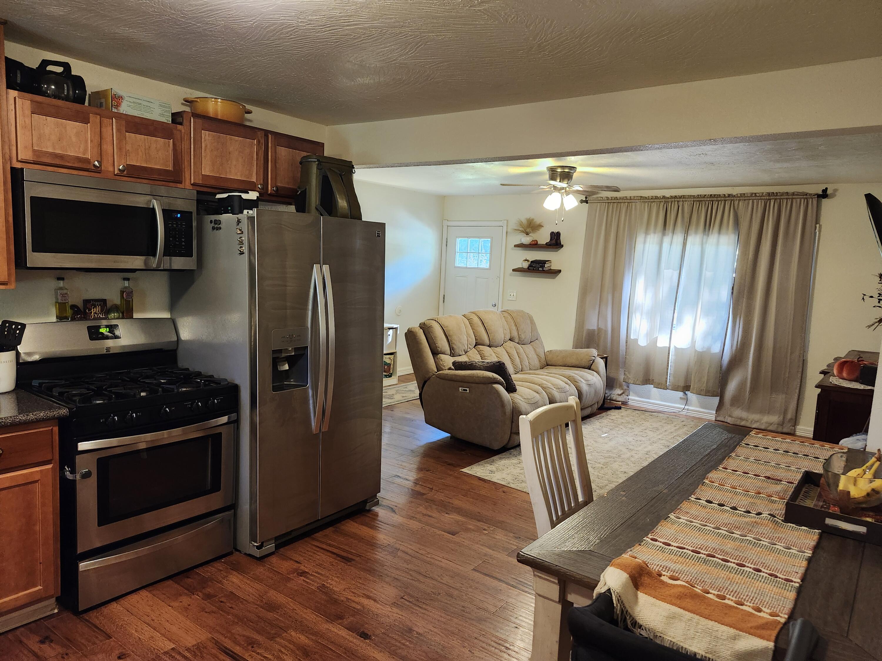 1507 North North Riverside Road Property Photo 7