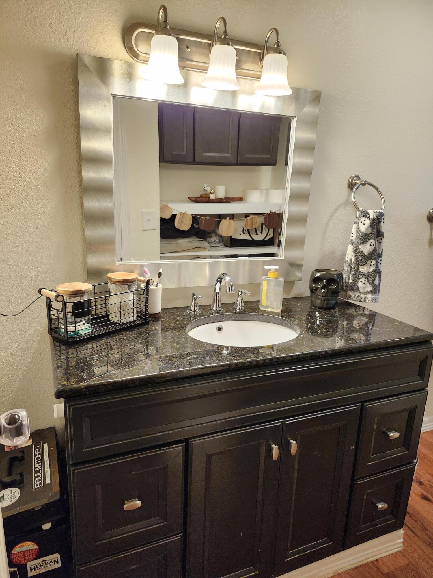 1507 North North Riverside Road Property Photo 20