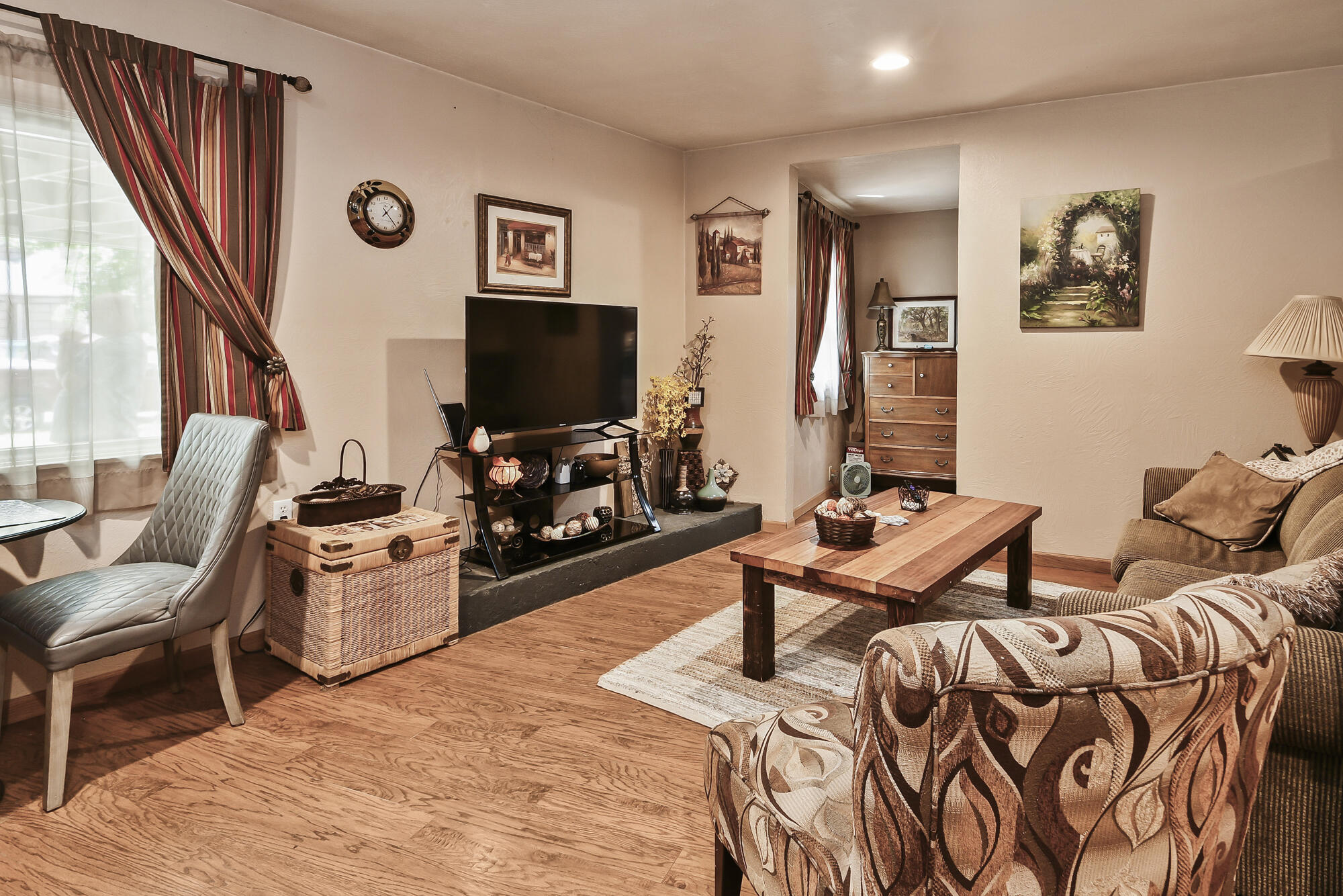 1035 East Linwood Terrace Property Photo 33