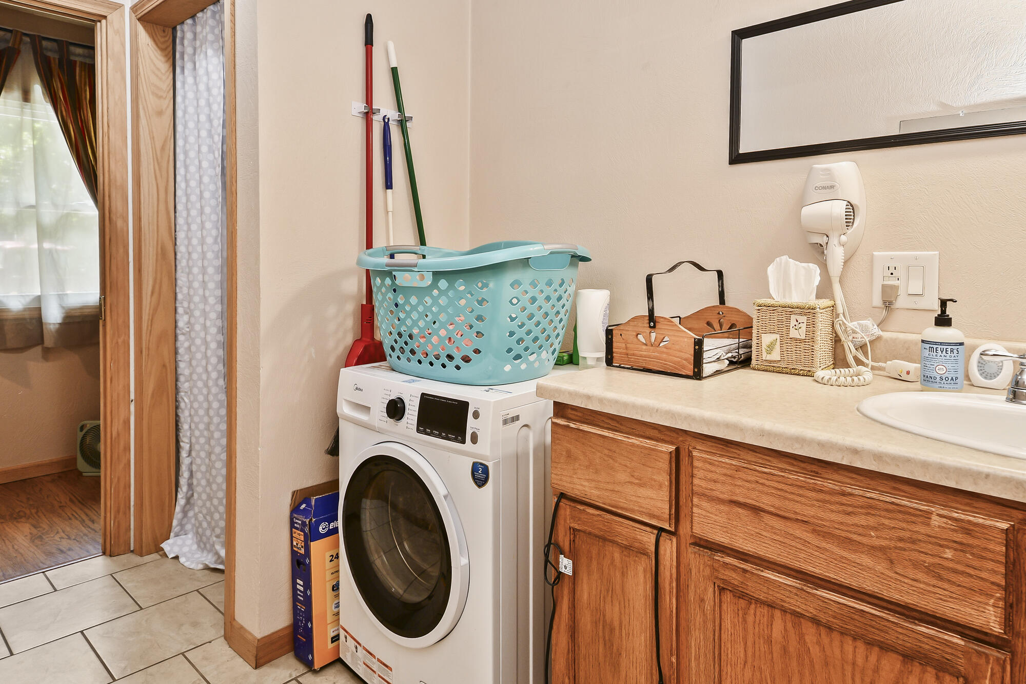 1035 East Linwood Terrace Property Photo 44