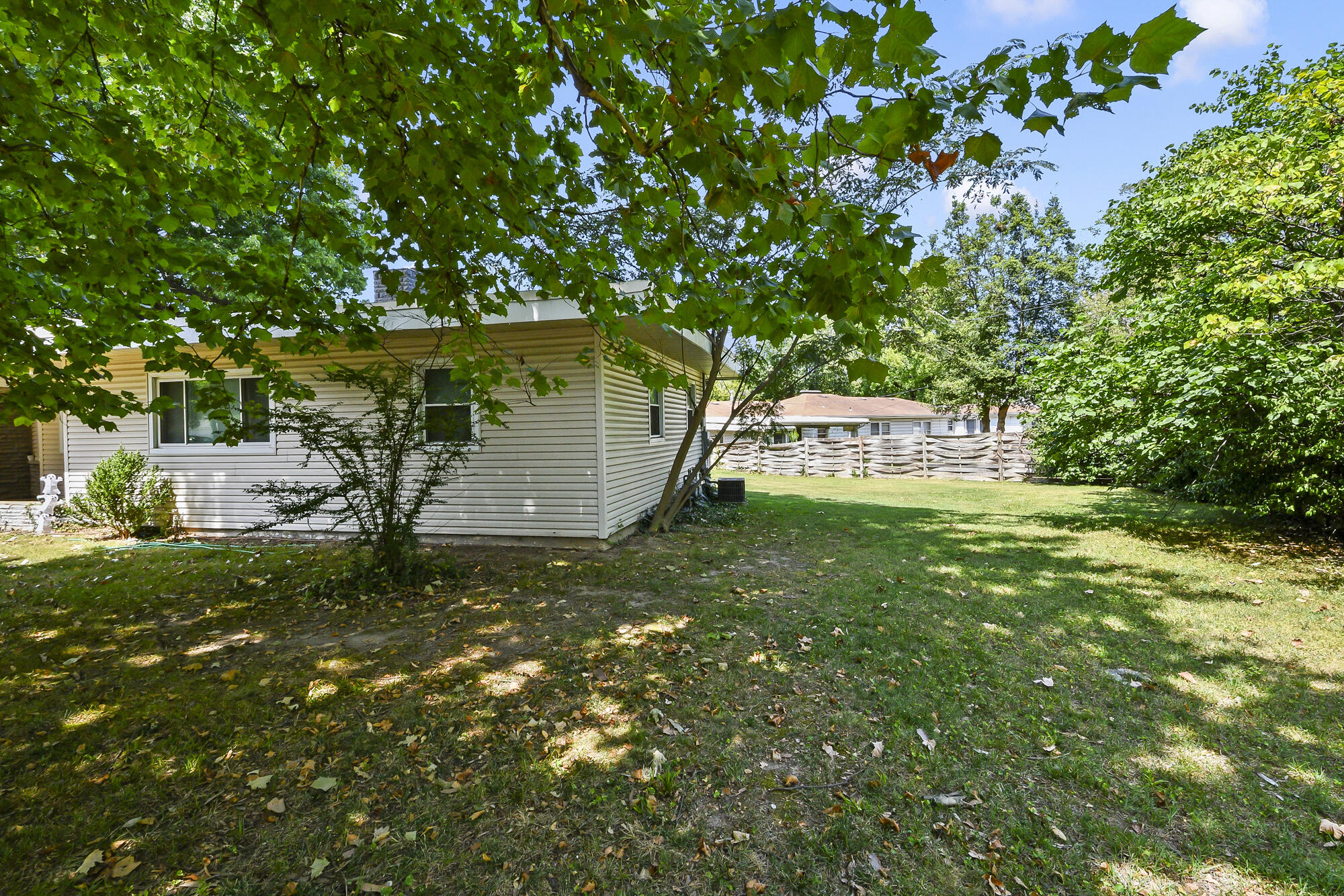 1035 East Linwood Terrace Property Photo 63
