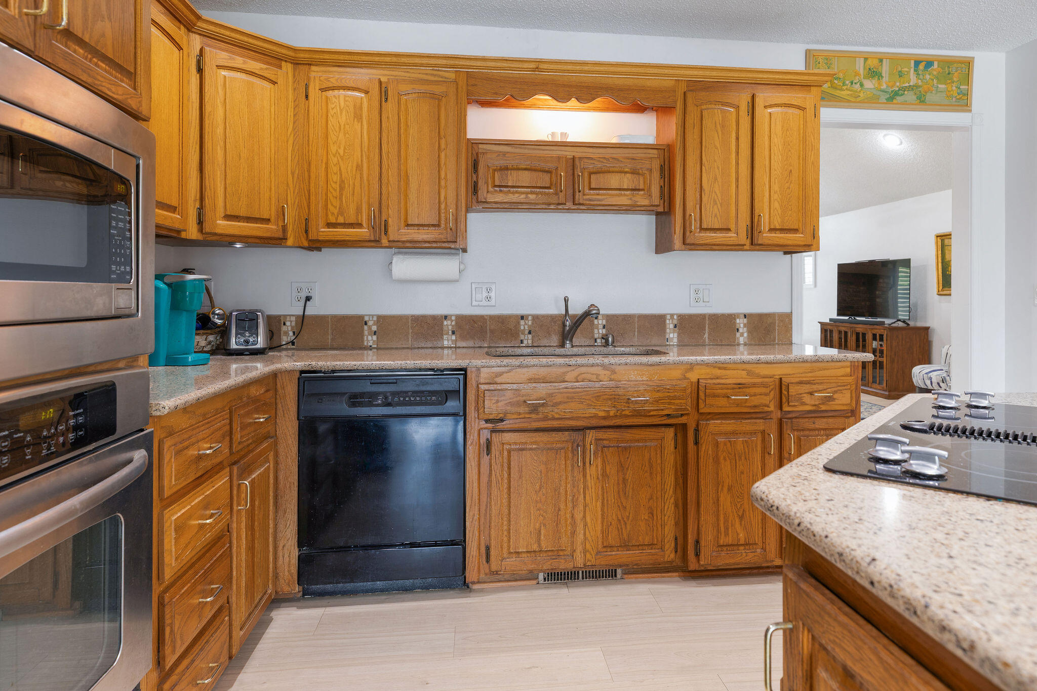 706 West Wasson Drive Property Photo 10