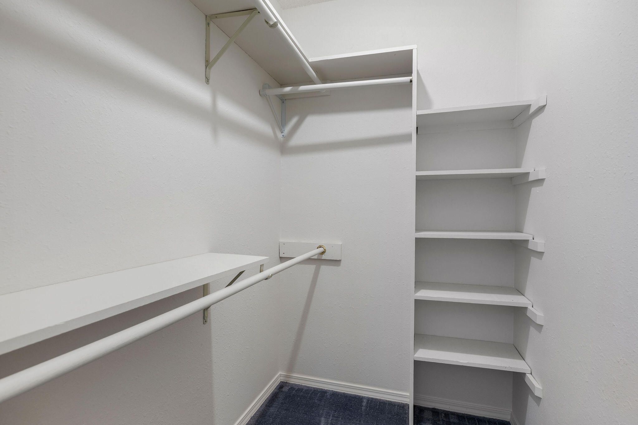 706 West Wasson Drive Property Photo 19