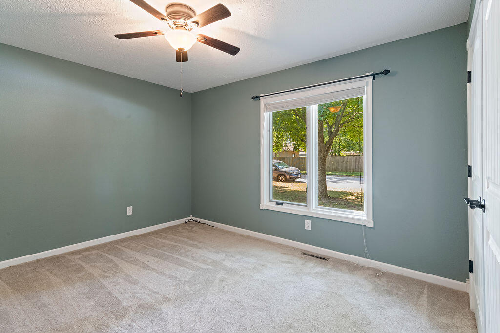 6863 West Cactus Street Property Photo 15