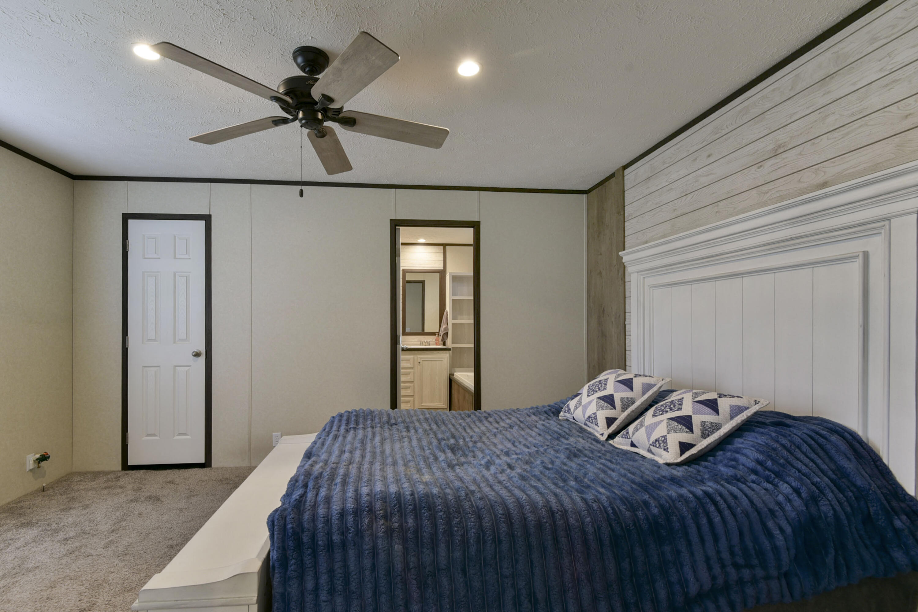 26575 Bobcat Lane Property Photo 13