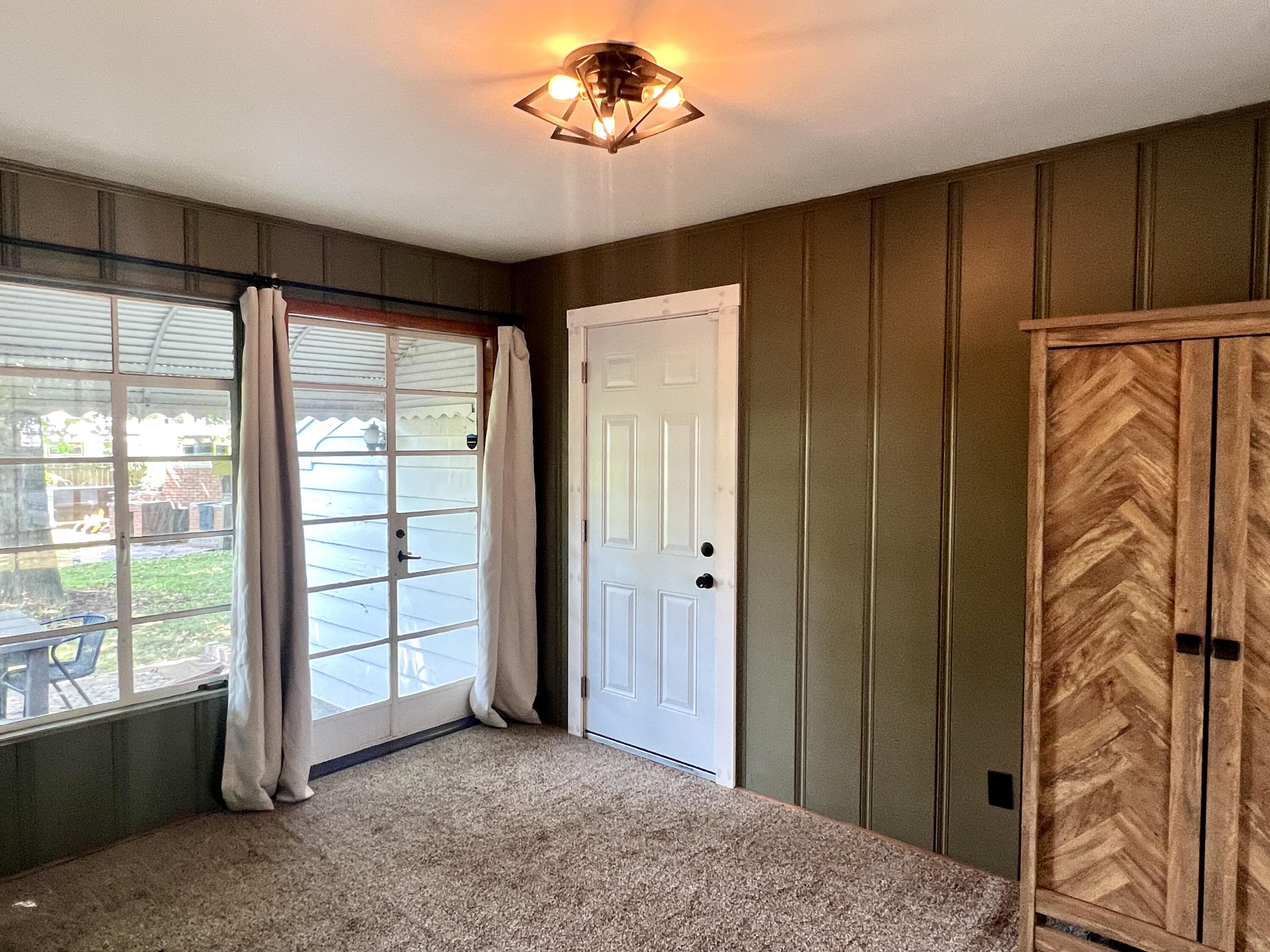 1417 South Kentwood Avenue Property Photo 18