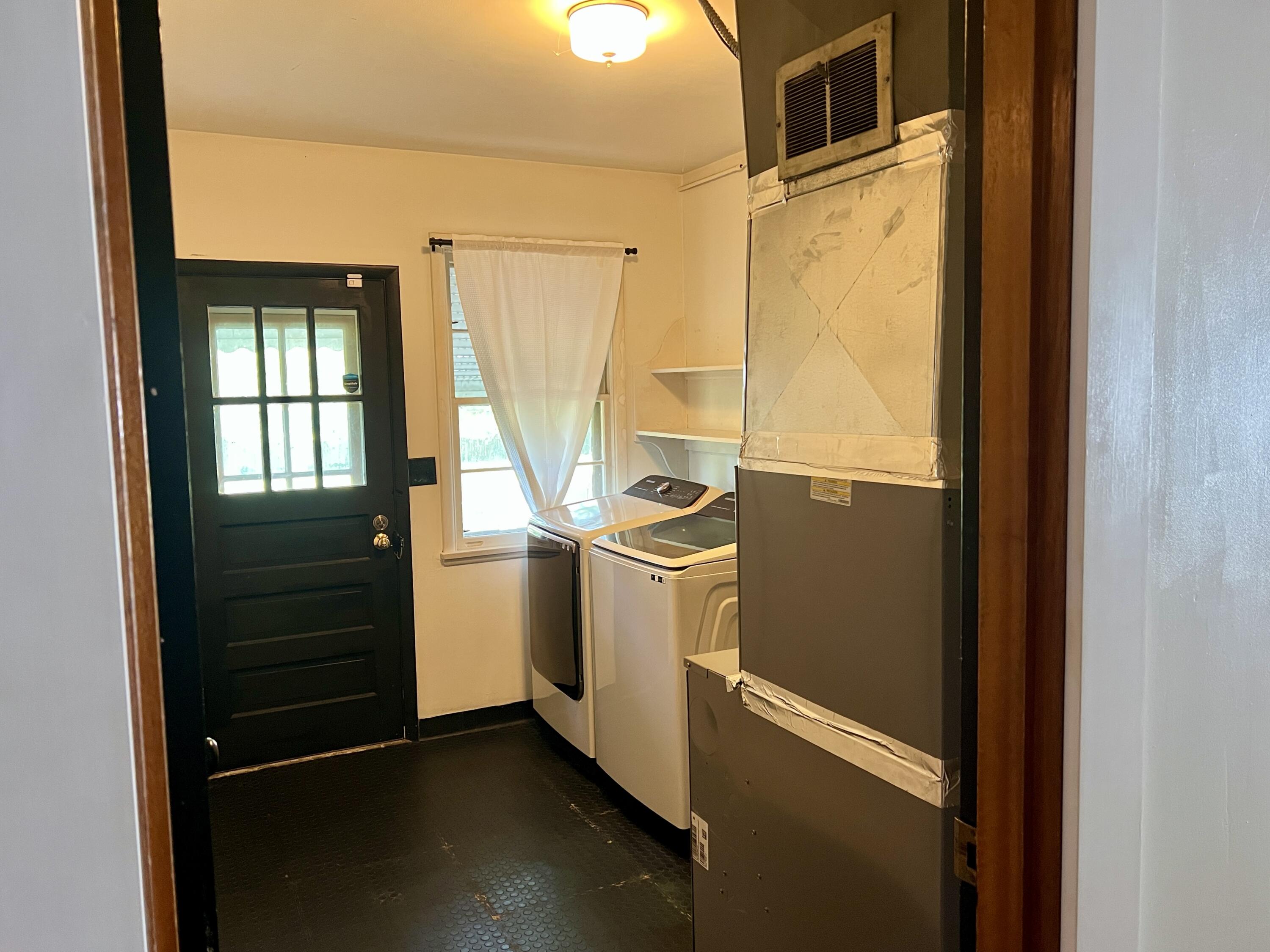 1417 South Kentwood Avenue Property Photo 21
