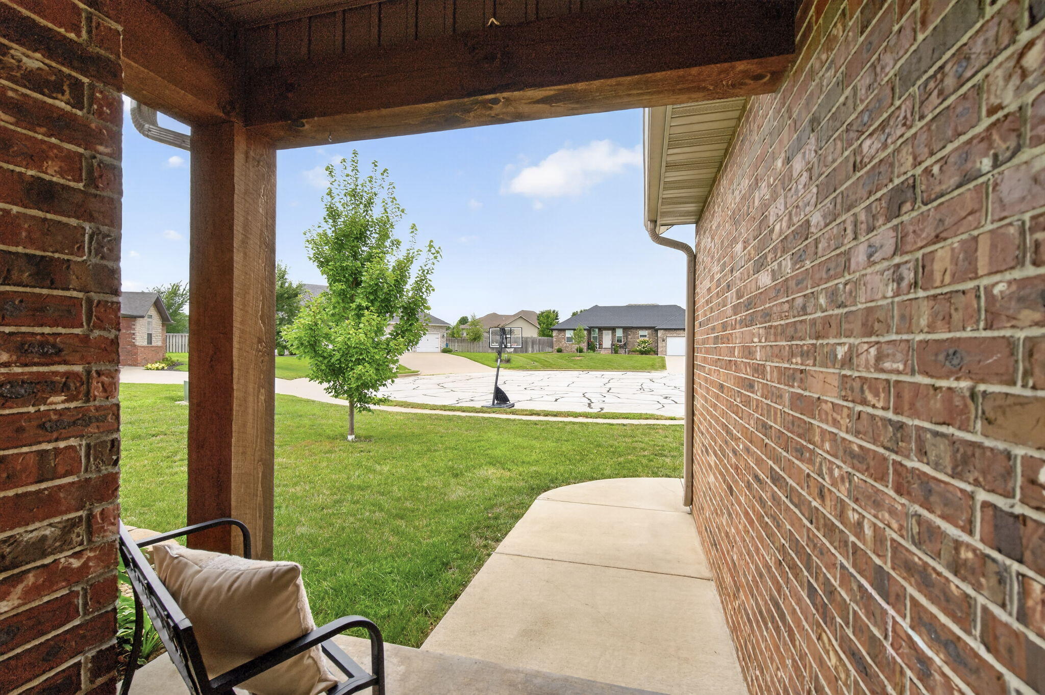 1910 East Whetstone Drive Property Photo 26