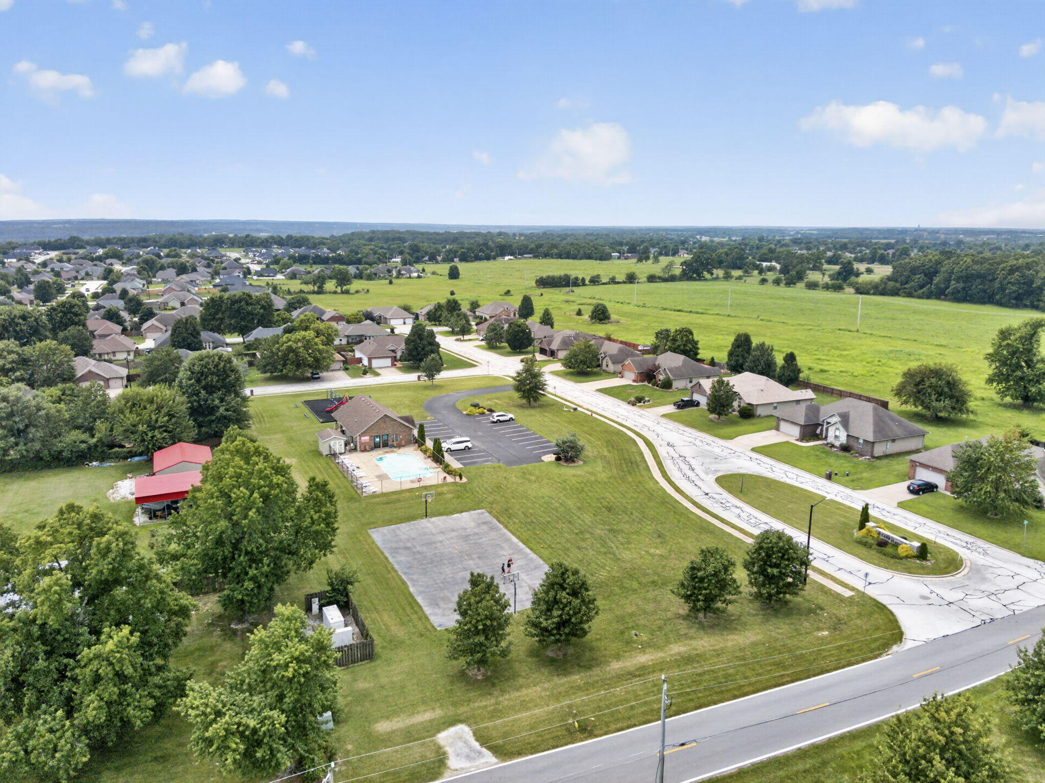 1910 East Whetstone Drive Property Photo 45