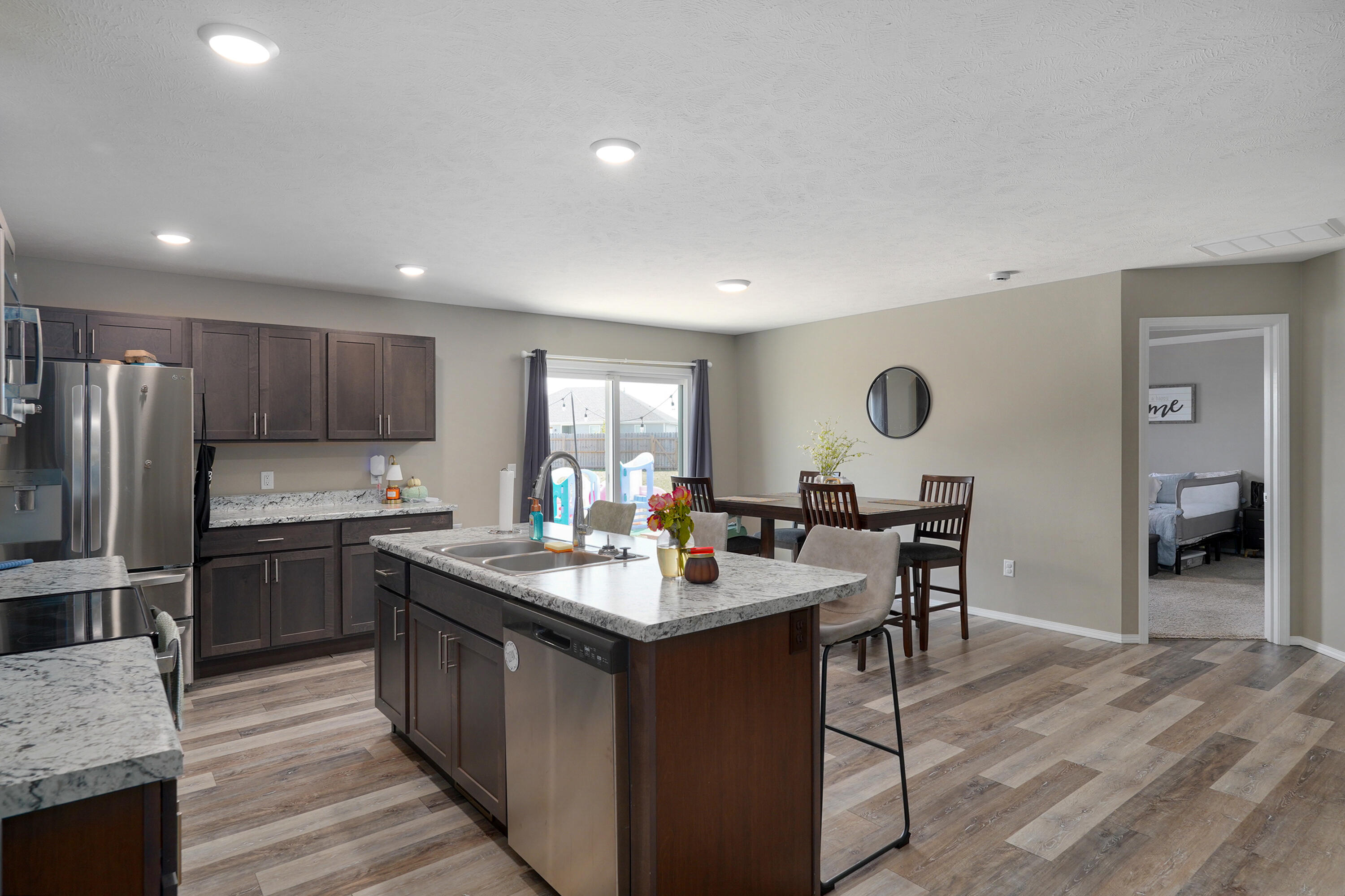 1522 South Bull Court Property Photo 7