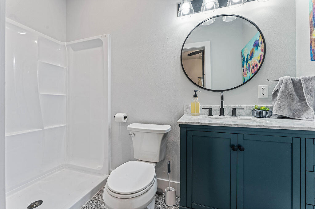4365 Farm Road 2290 Property Photo 45