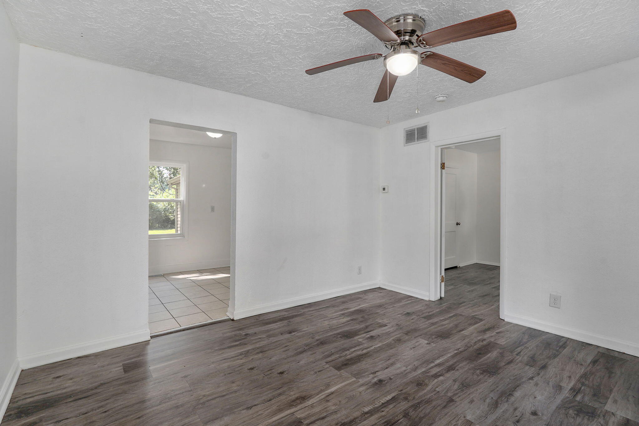 2540 West State Street Property Photo 6
