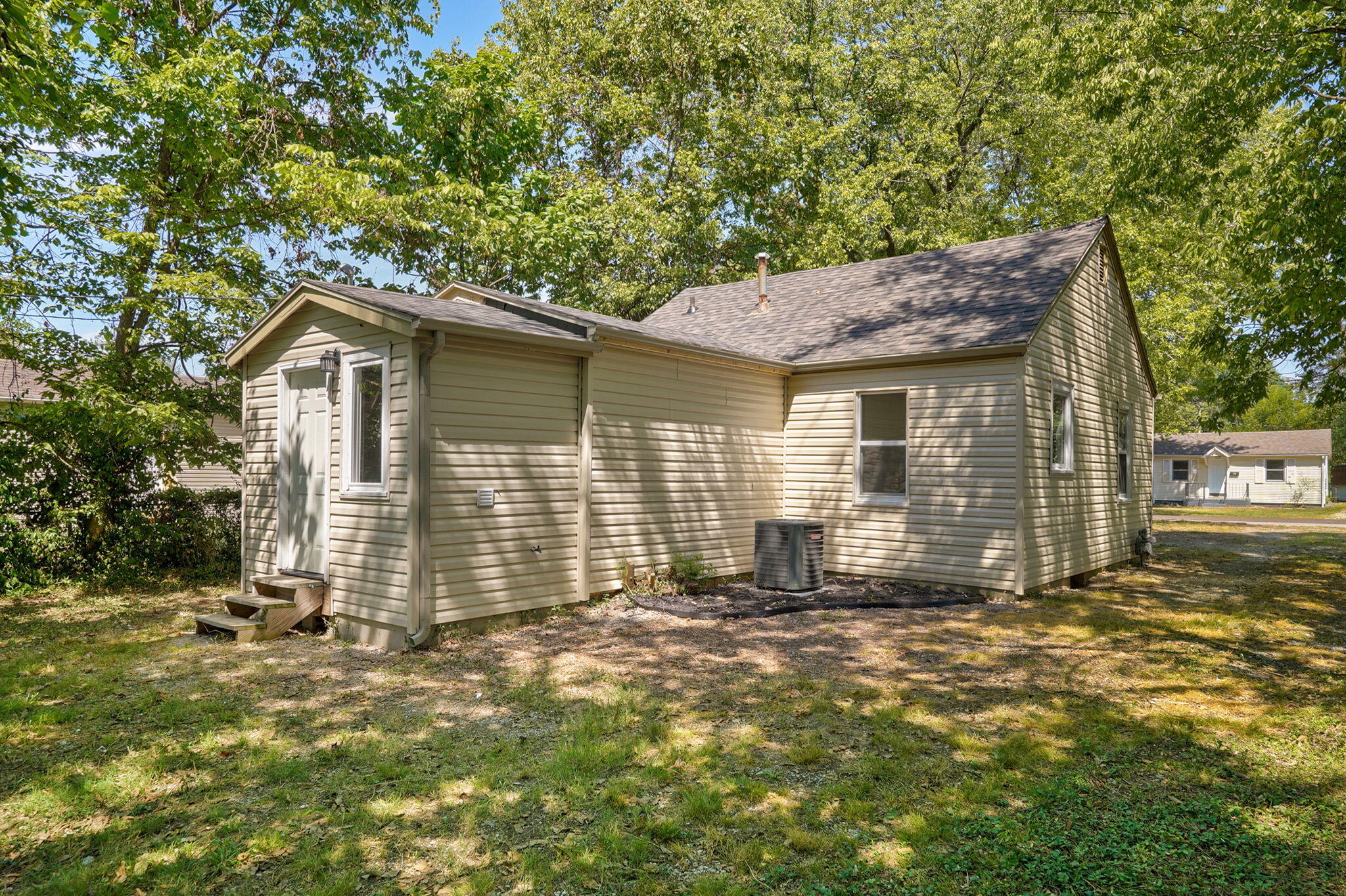 2540 West State Street Property Photo 15