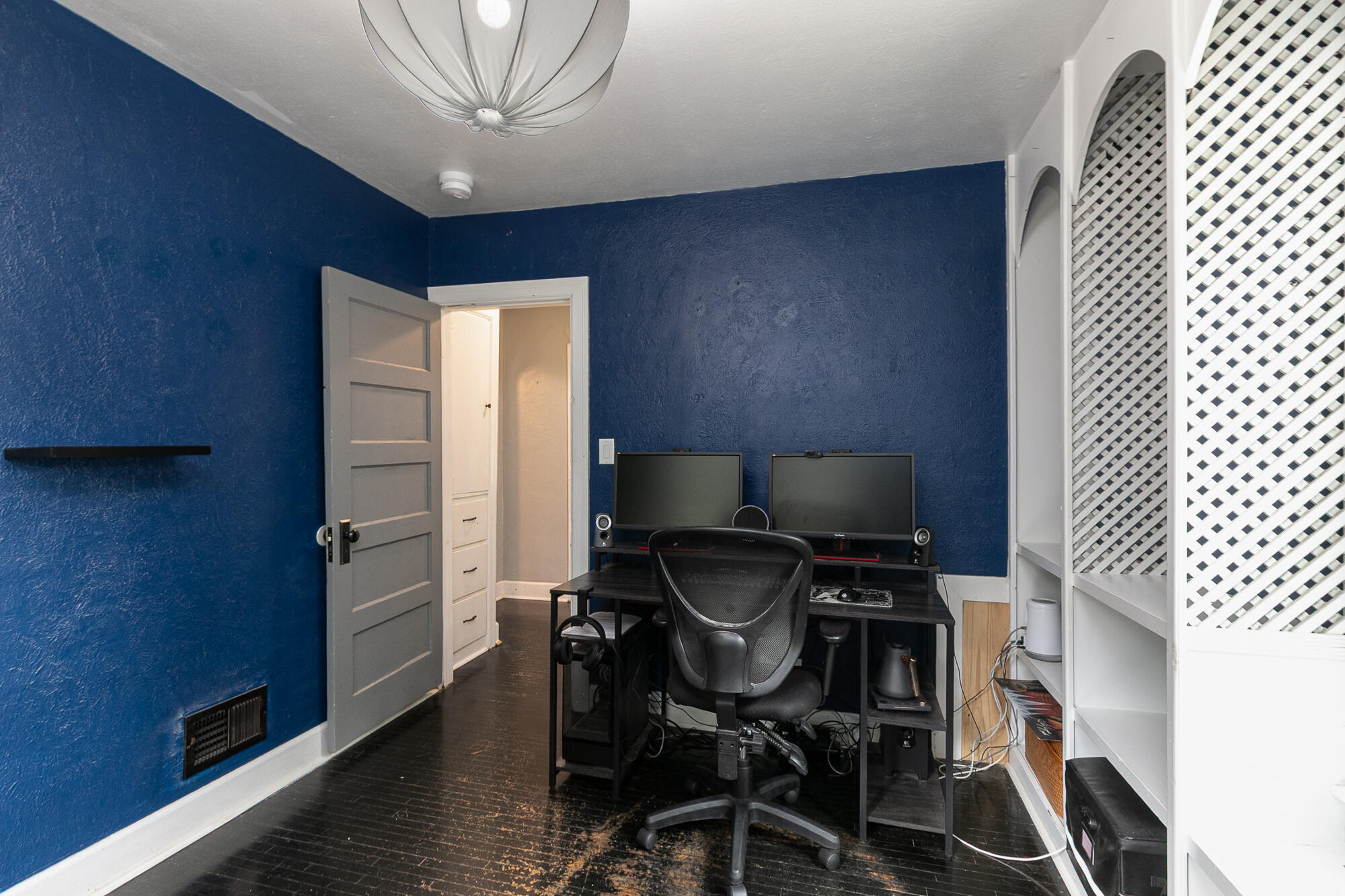 1138 South Fort Avenue Property Photo 19