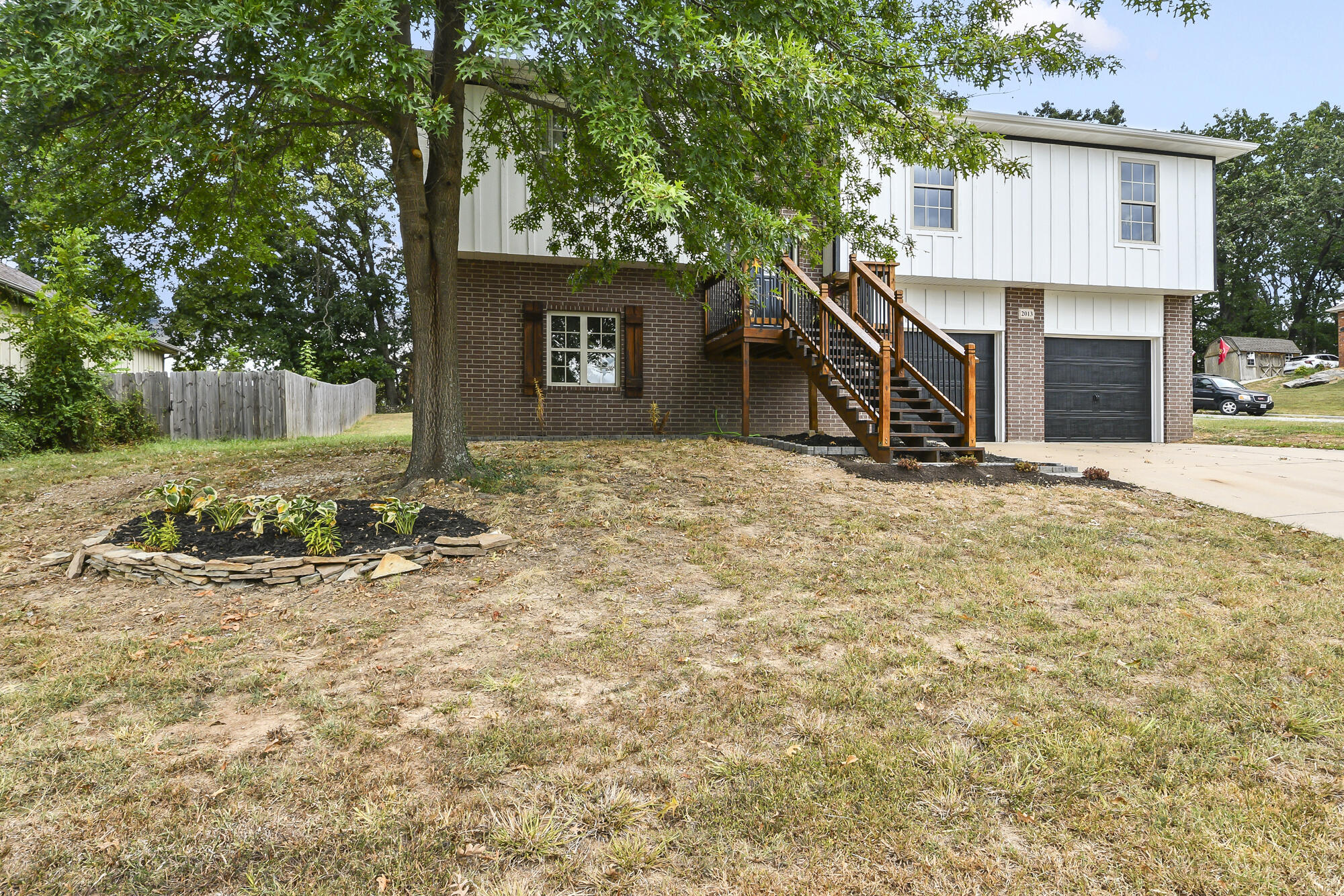 2013 East Jay Street Property Photo 2