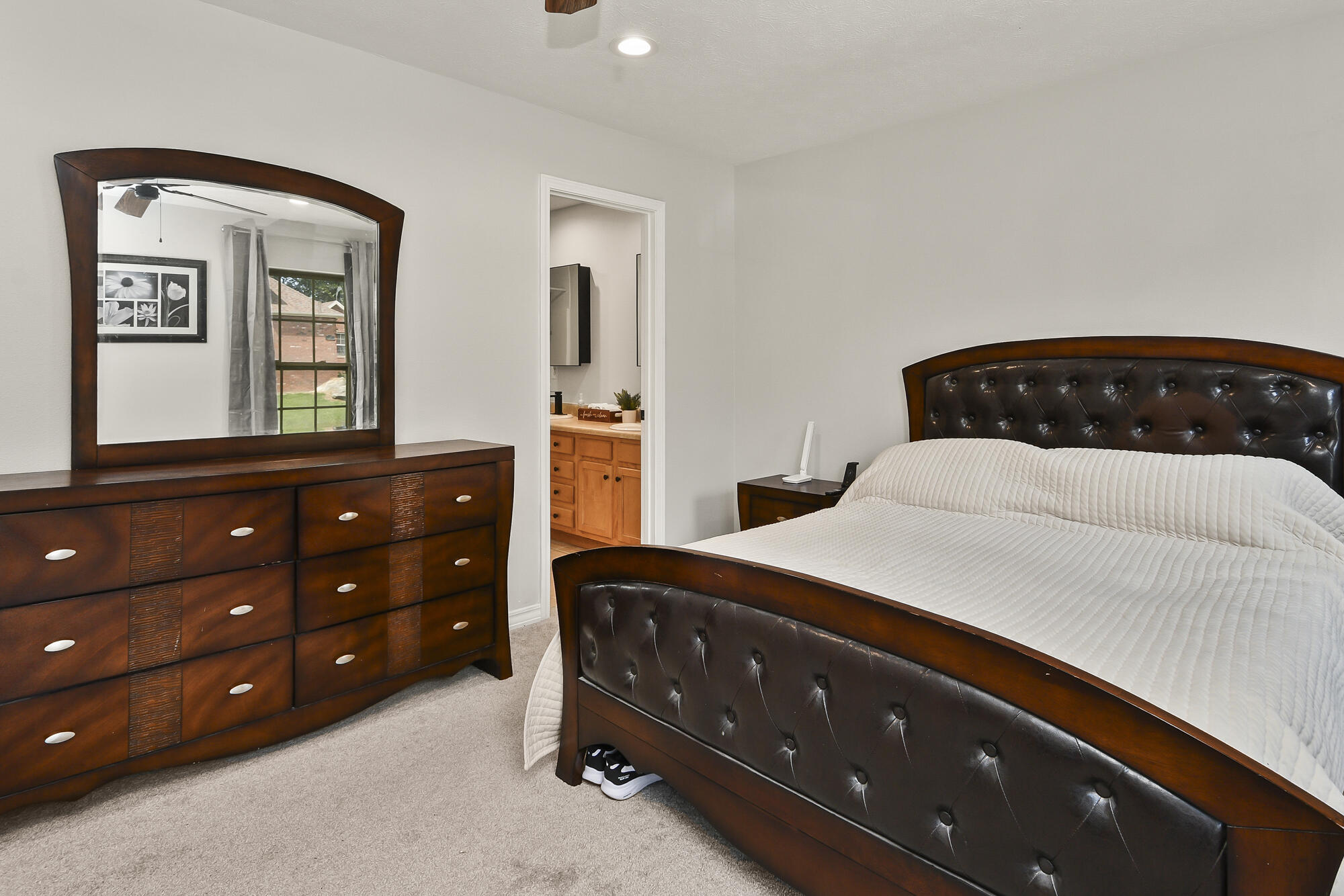 2013 East Jay Street Property Photo 26