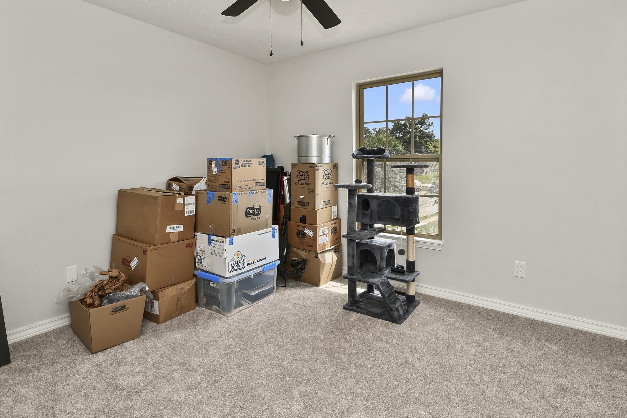 2013 East Jay Street Property Photo 35