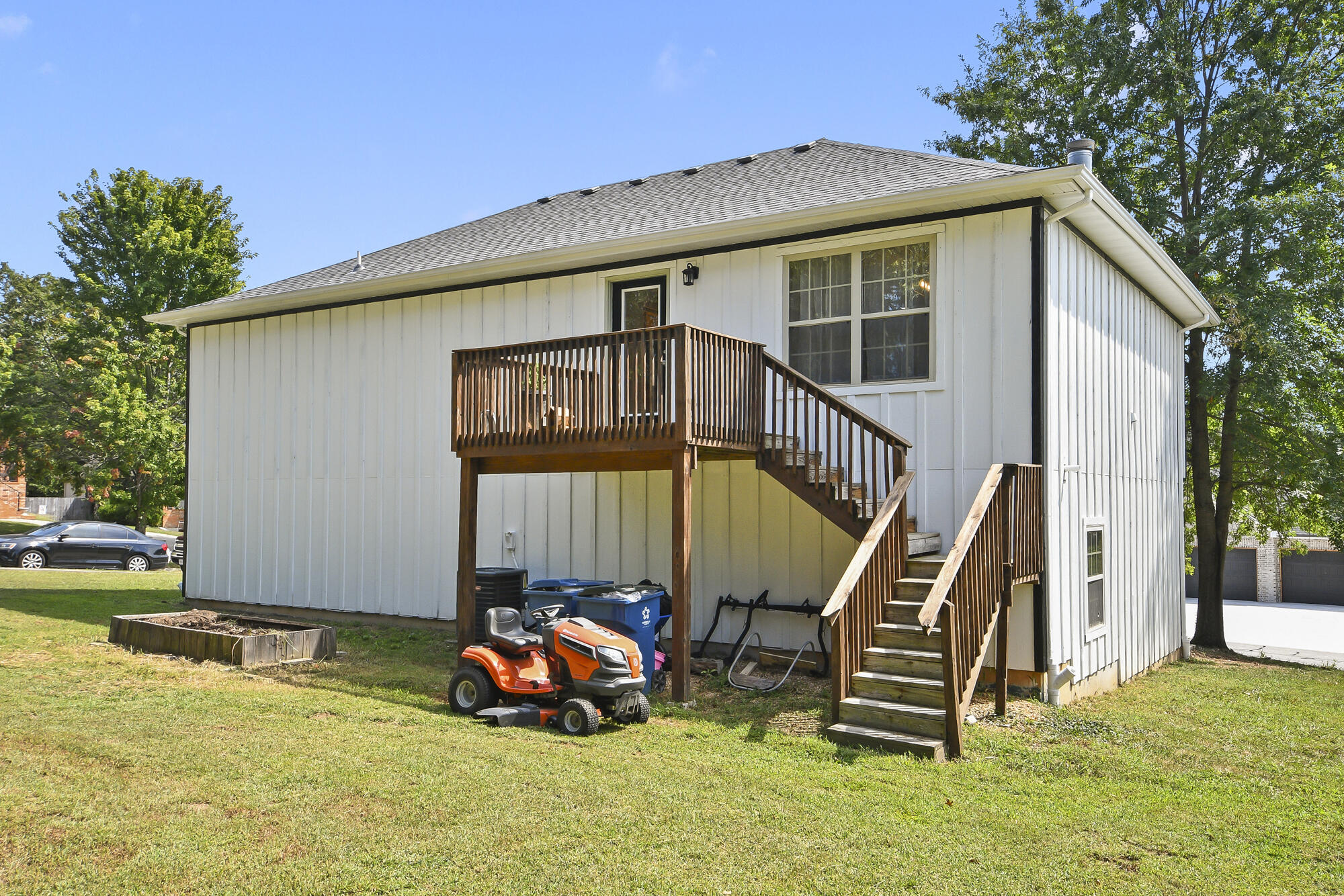 2013 East Jay Street Property Photo 46