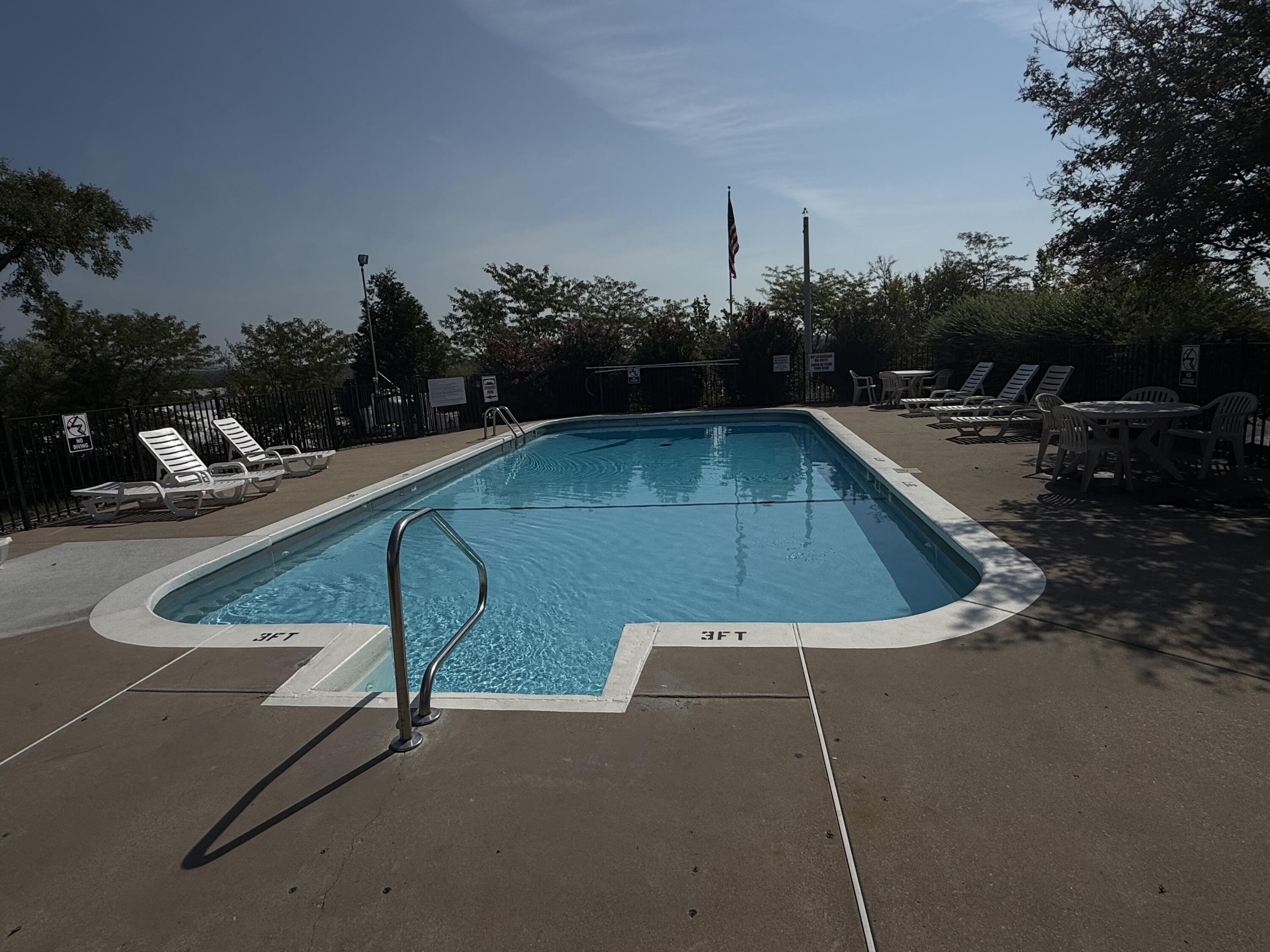 110 Vixen Circle B Property Photo 4