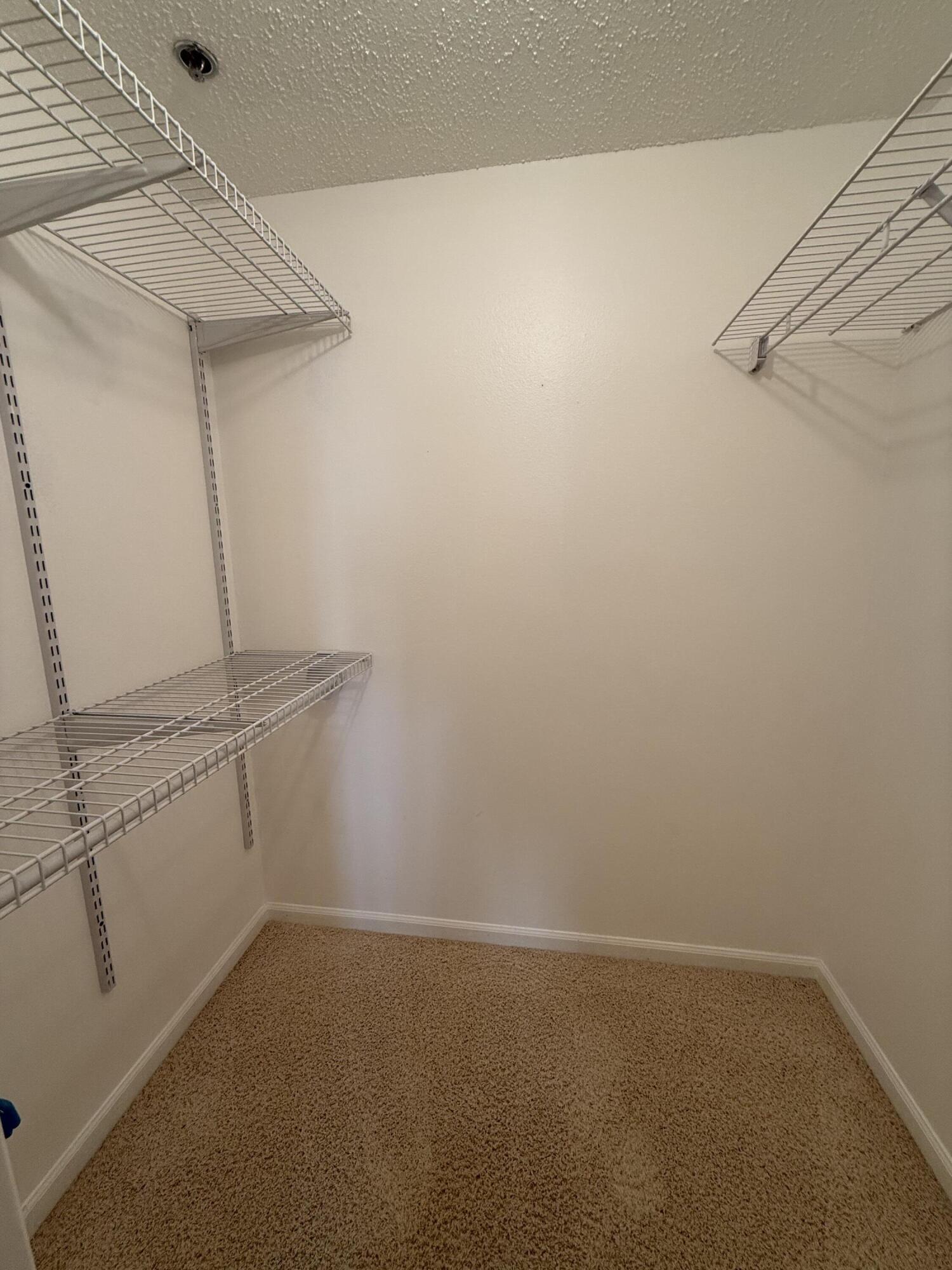 110 Vixen Circle B Property Photo 15