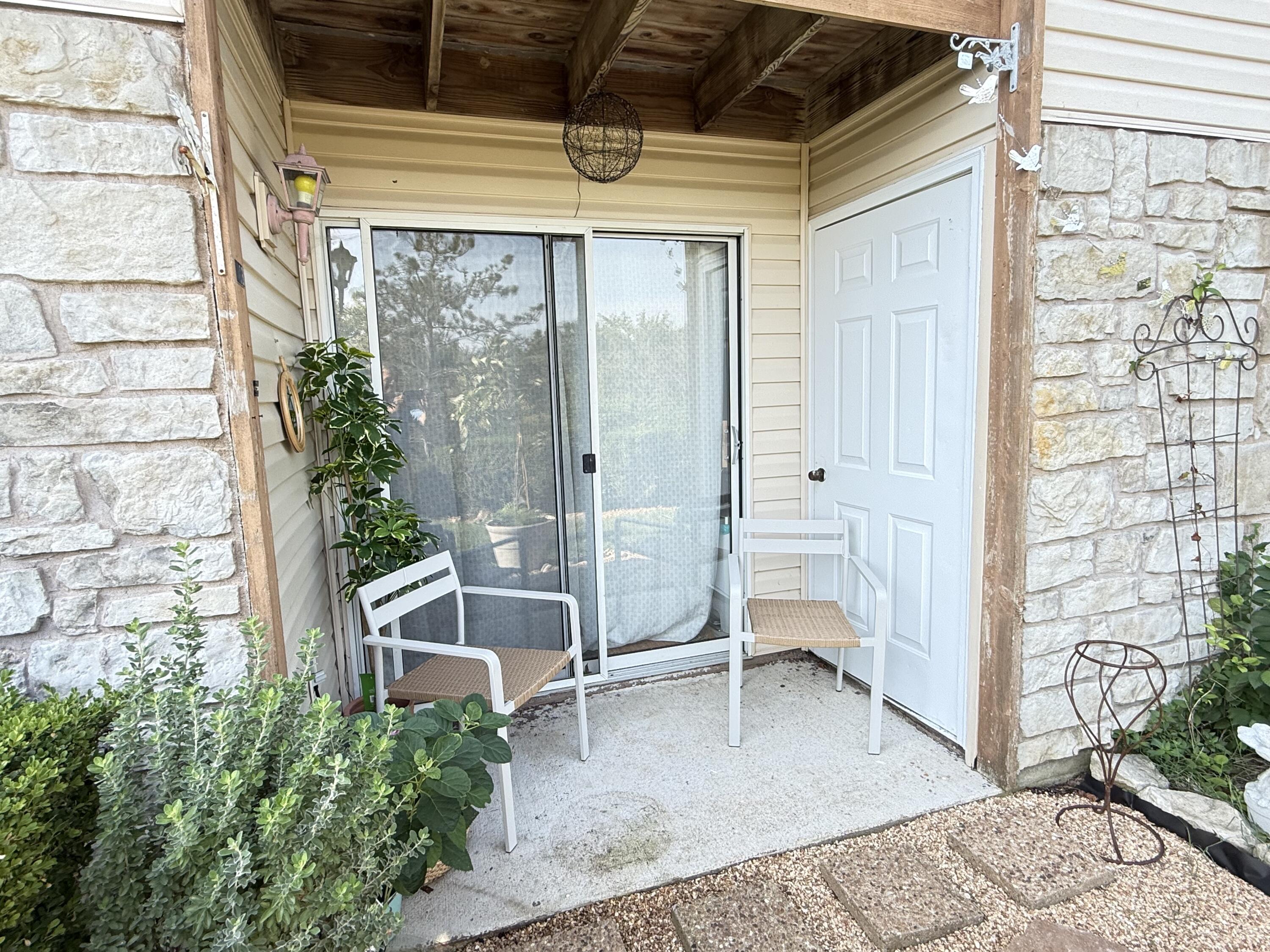 110 Vixen Circle B Property Photo 19