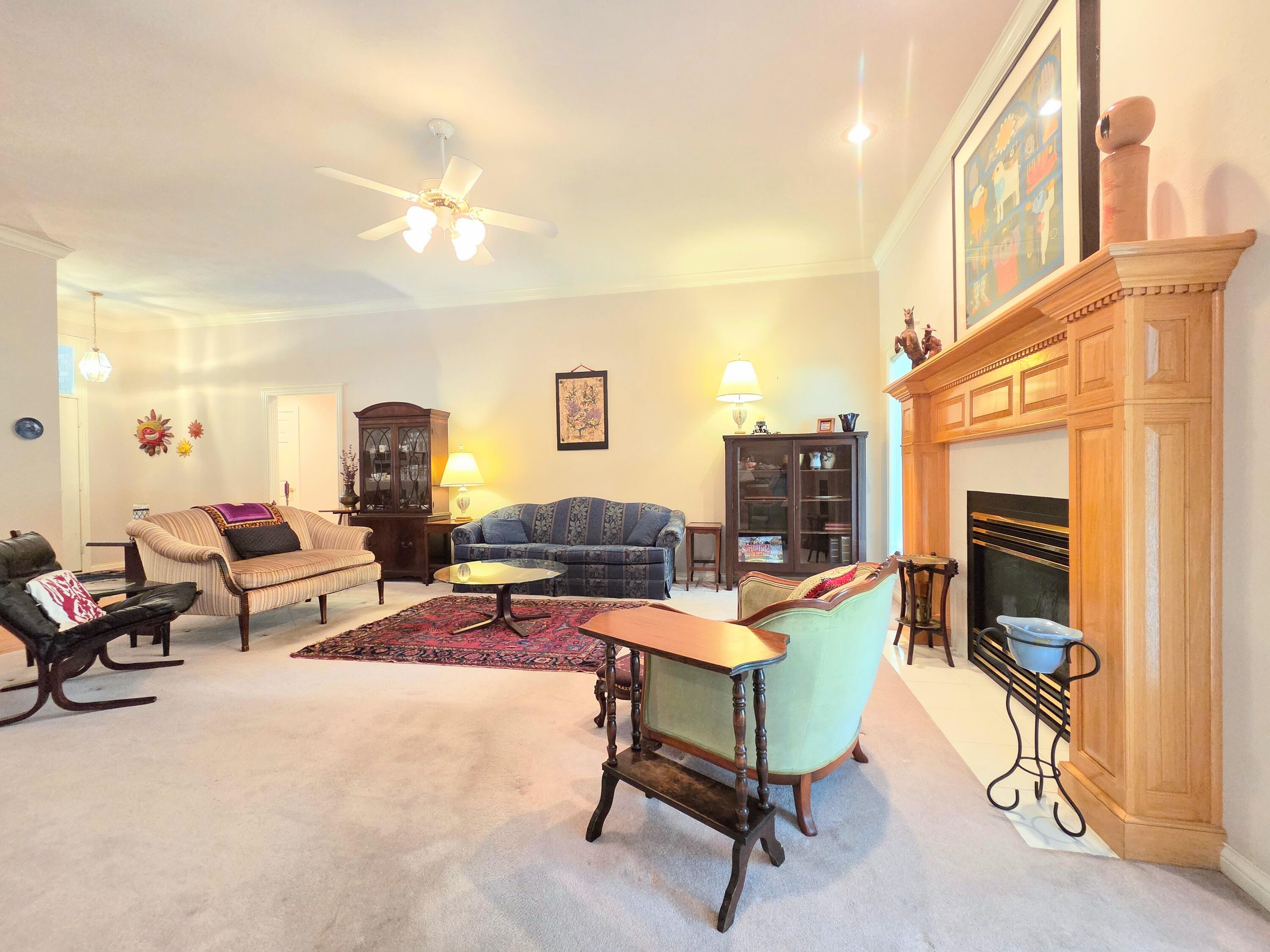 1228 West Beekman Street Property Photo 21