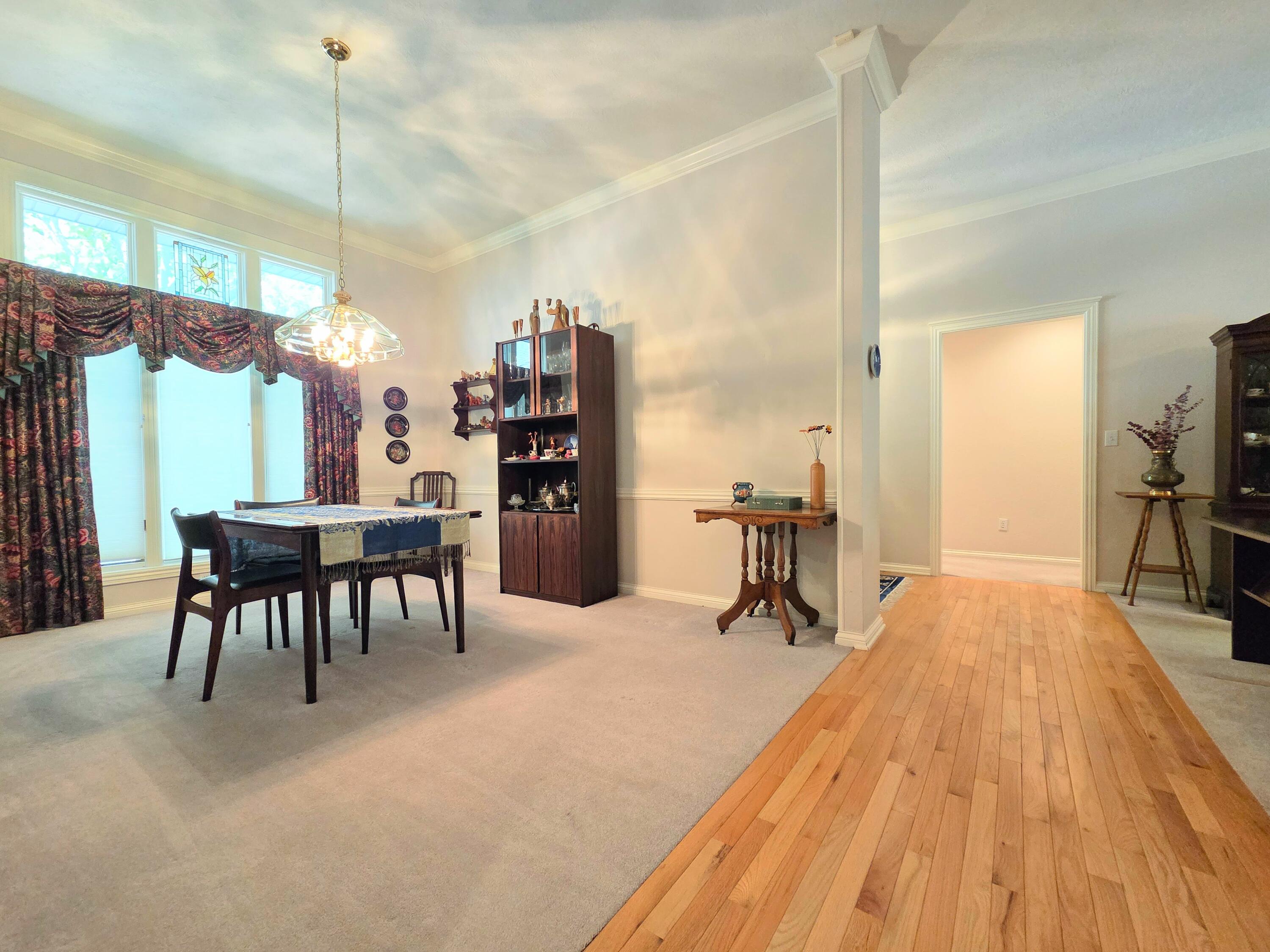 1228 West Beekman Street Property Photo 30