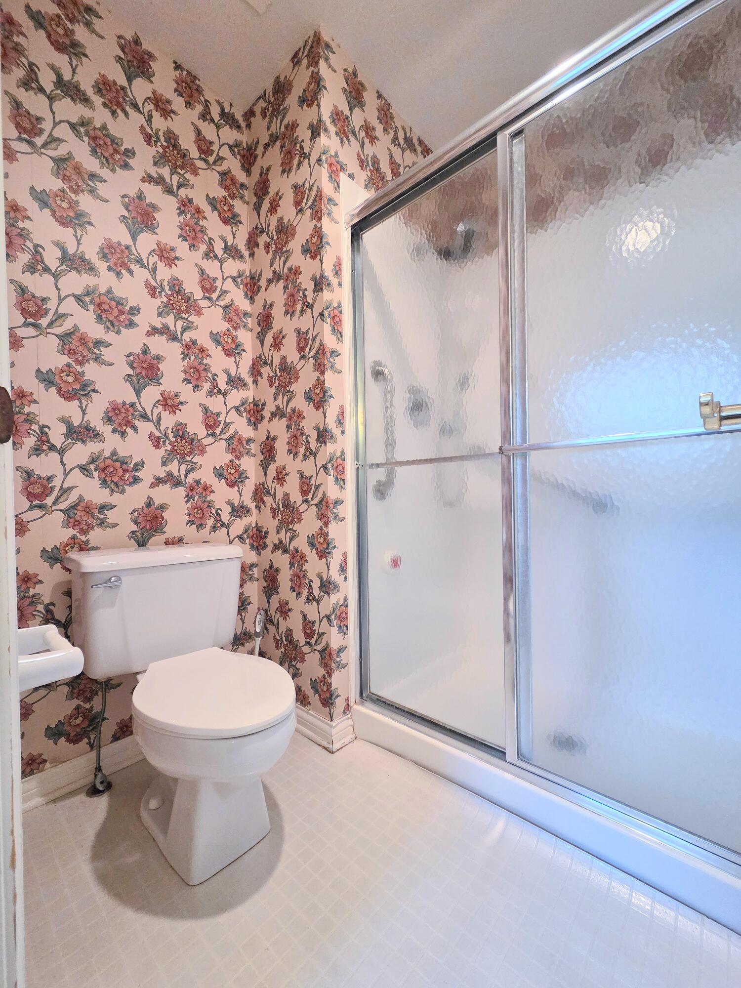 1228 West Beekman Street Property Photo 68