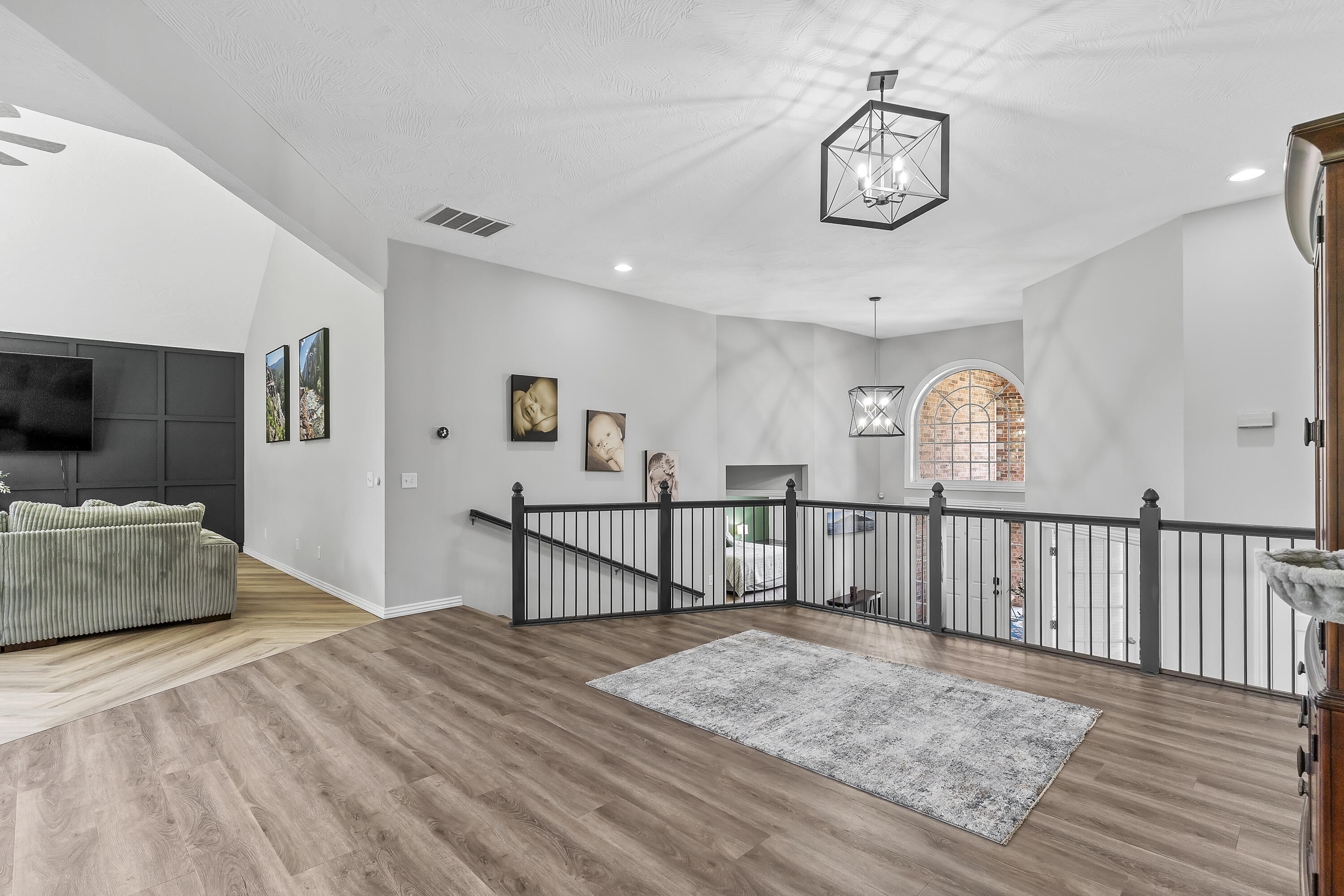2364 South Forrest Heights Avenue Property Photo 11