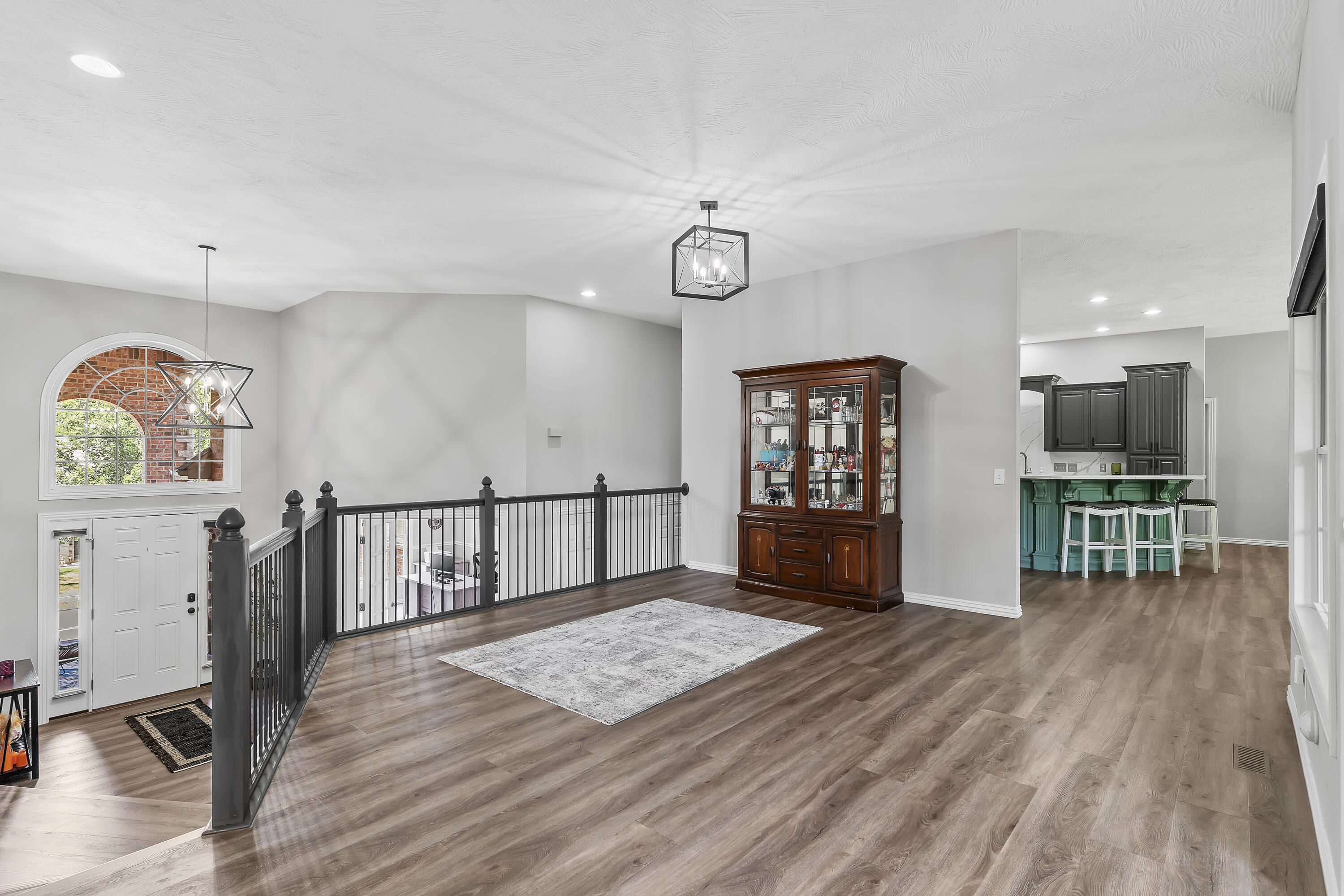 2364 South Forrest Heights Avenue Property Photo 12