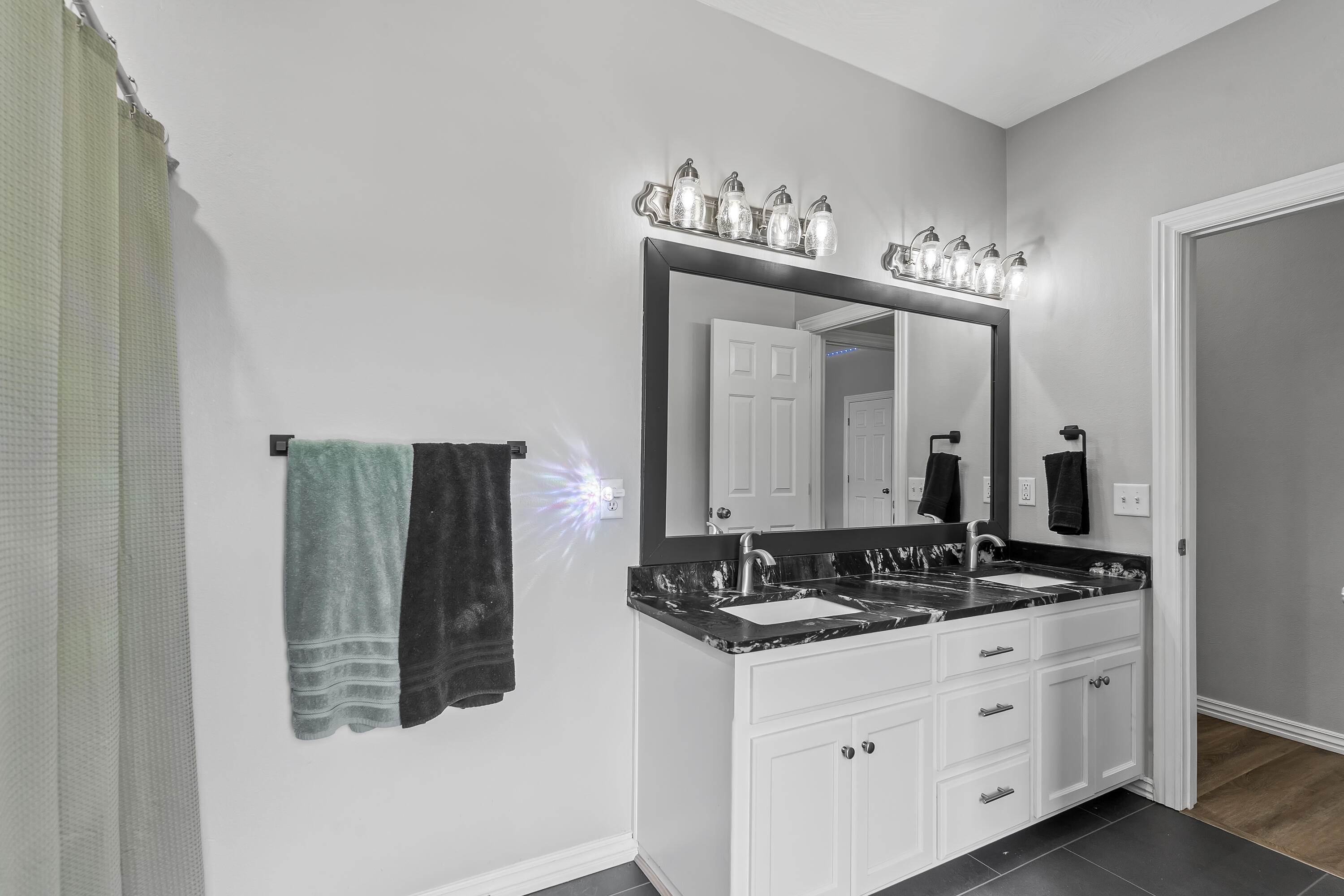 2364 South Forrest Heights Avenue Property Photo 39