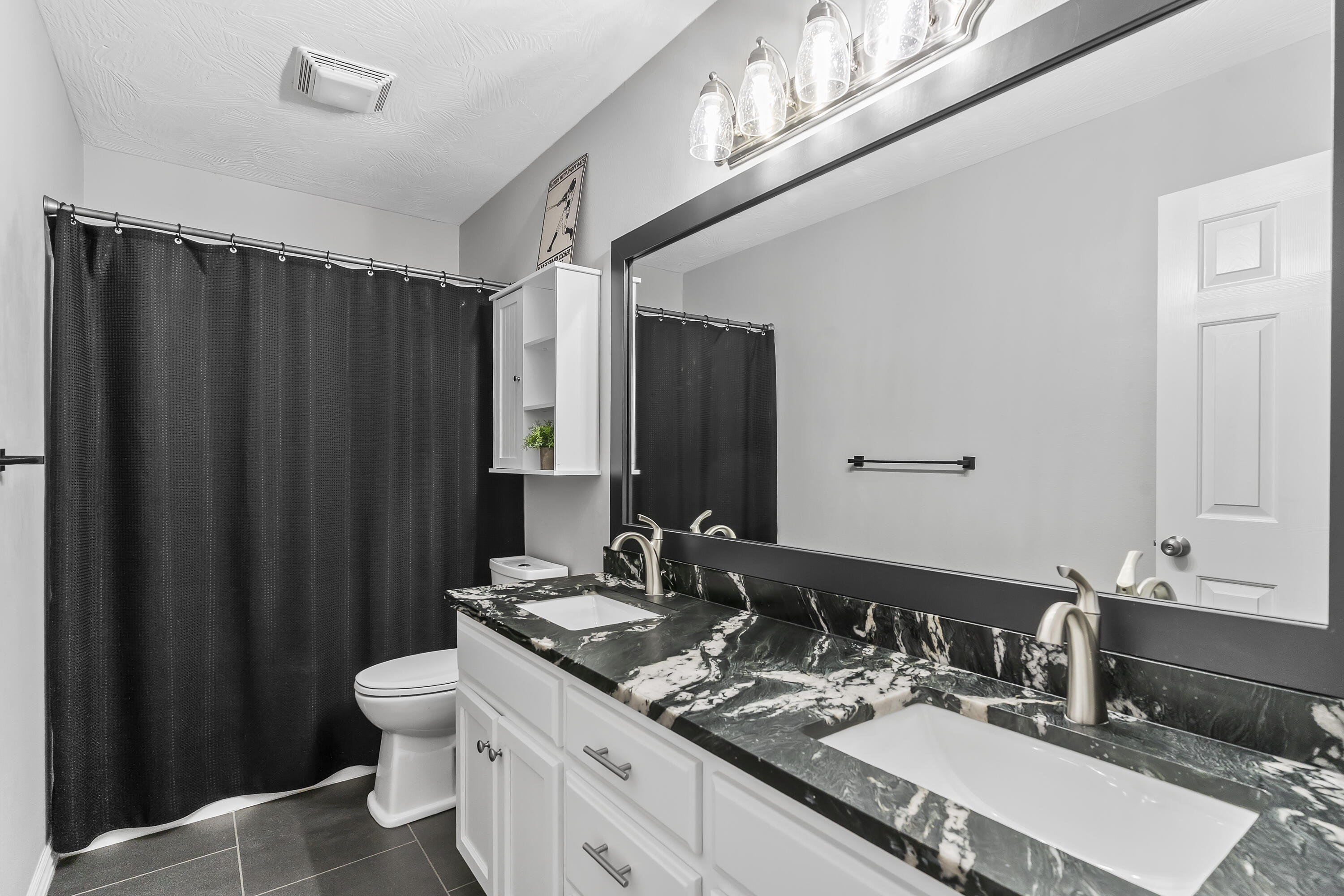 2364 South Forrest Heights Avenue Property Photo 52