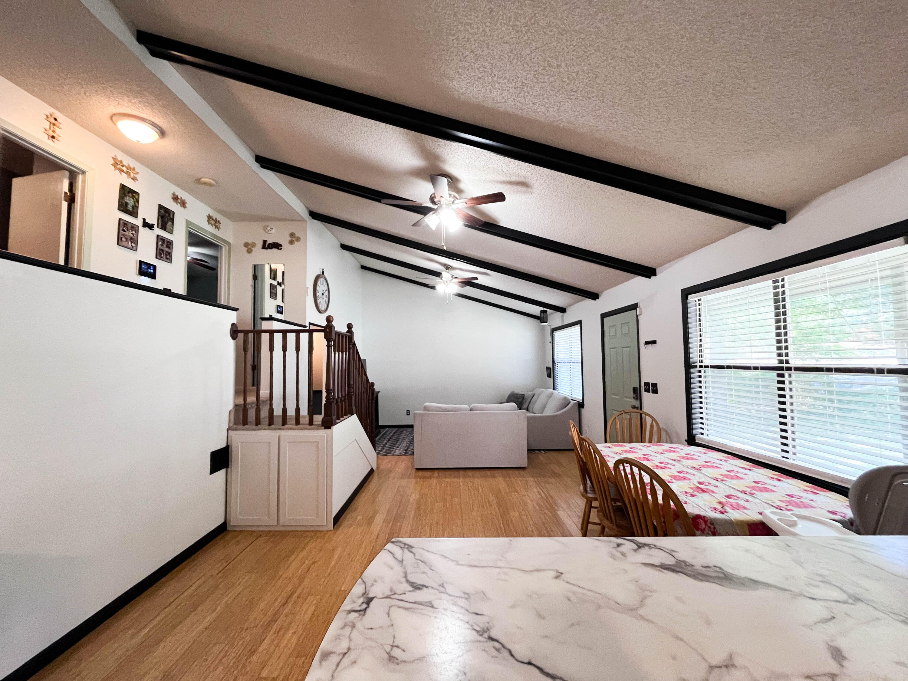 1501 Spinnenwebber Street Property Photo 7