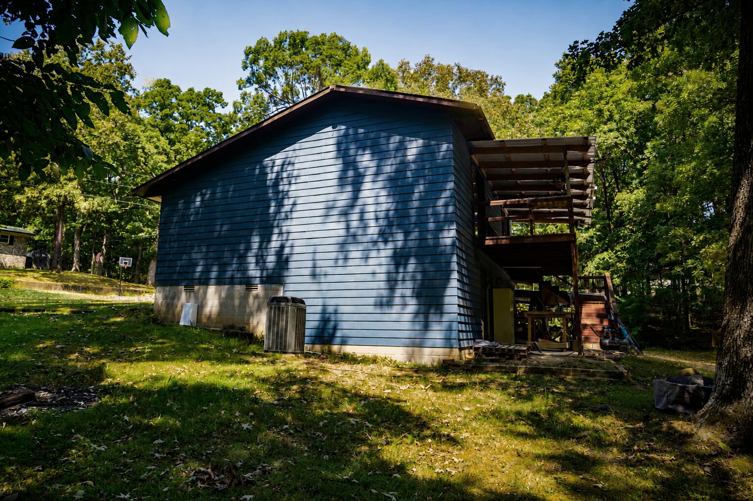 1501 Spinnenwebber Street Property Photo 46