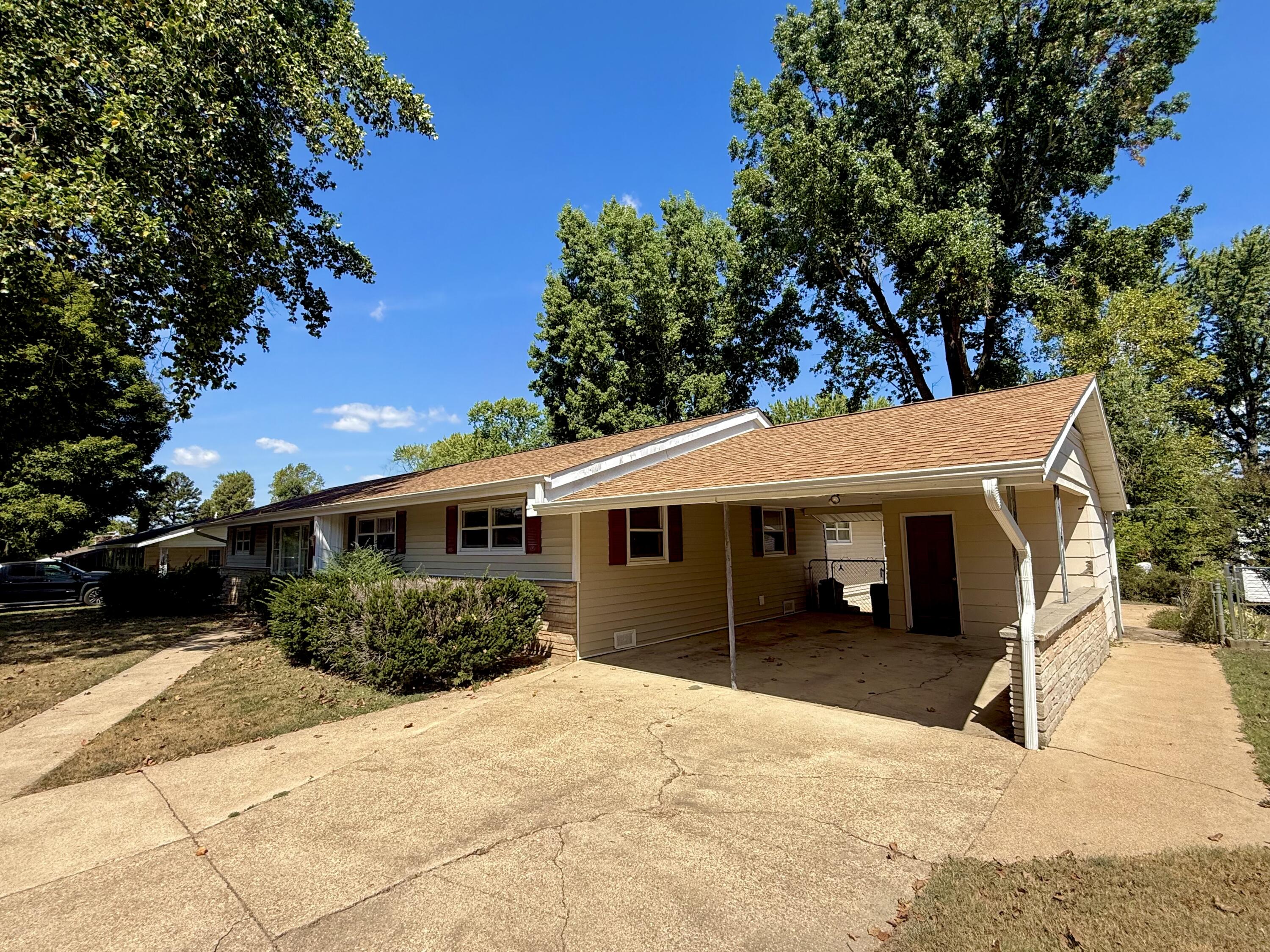 1143 Ozark Street Property Photo 37