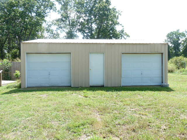 2232 Us Highway 160 Property Photo 3