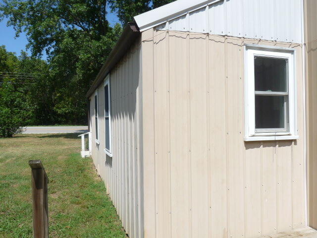 2232 Us Highway 160 Property Photo 5