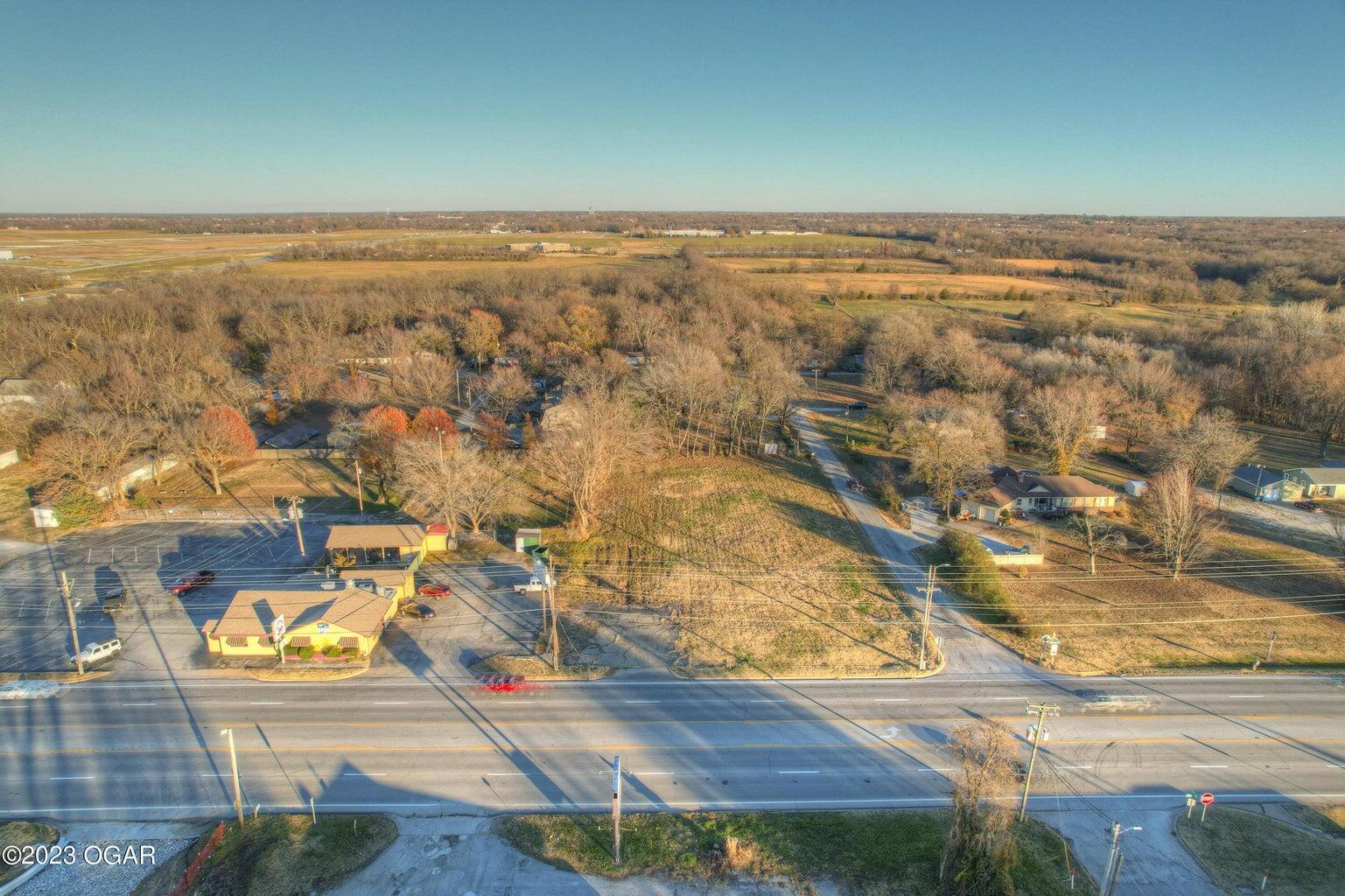 Xxx North Main Street Road Property Photo 4