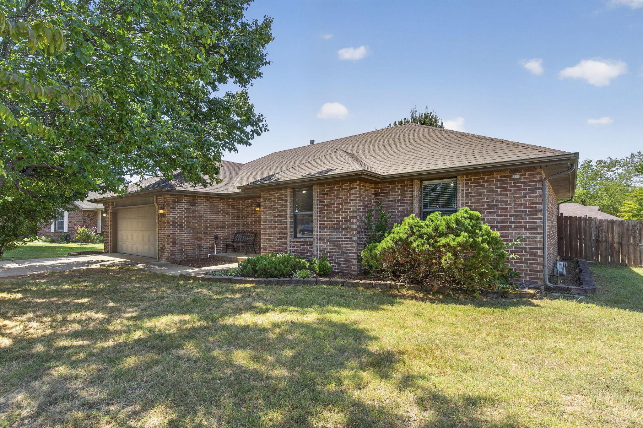 3648 West Shawnee Drive Property Photo 1